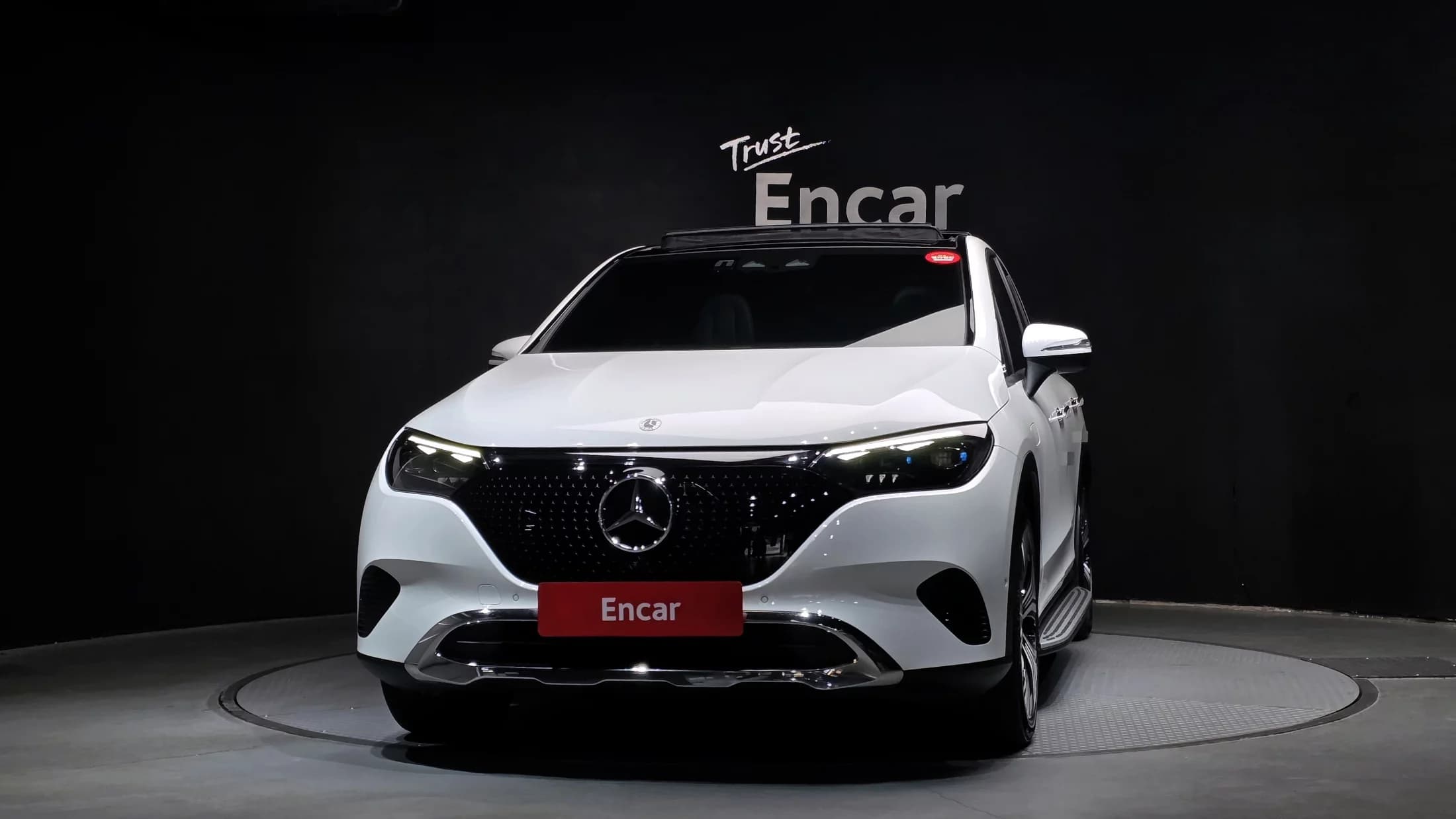 Mercedes-Benz EQE EQE350 4MATIC, электромобиль, 2023 г. 51618 км. — фото 3