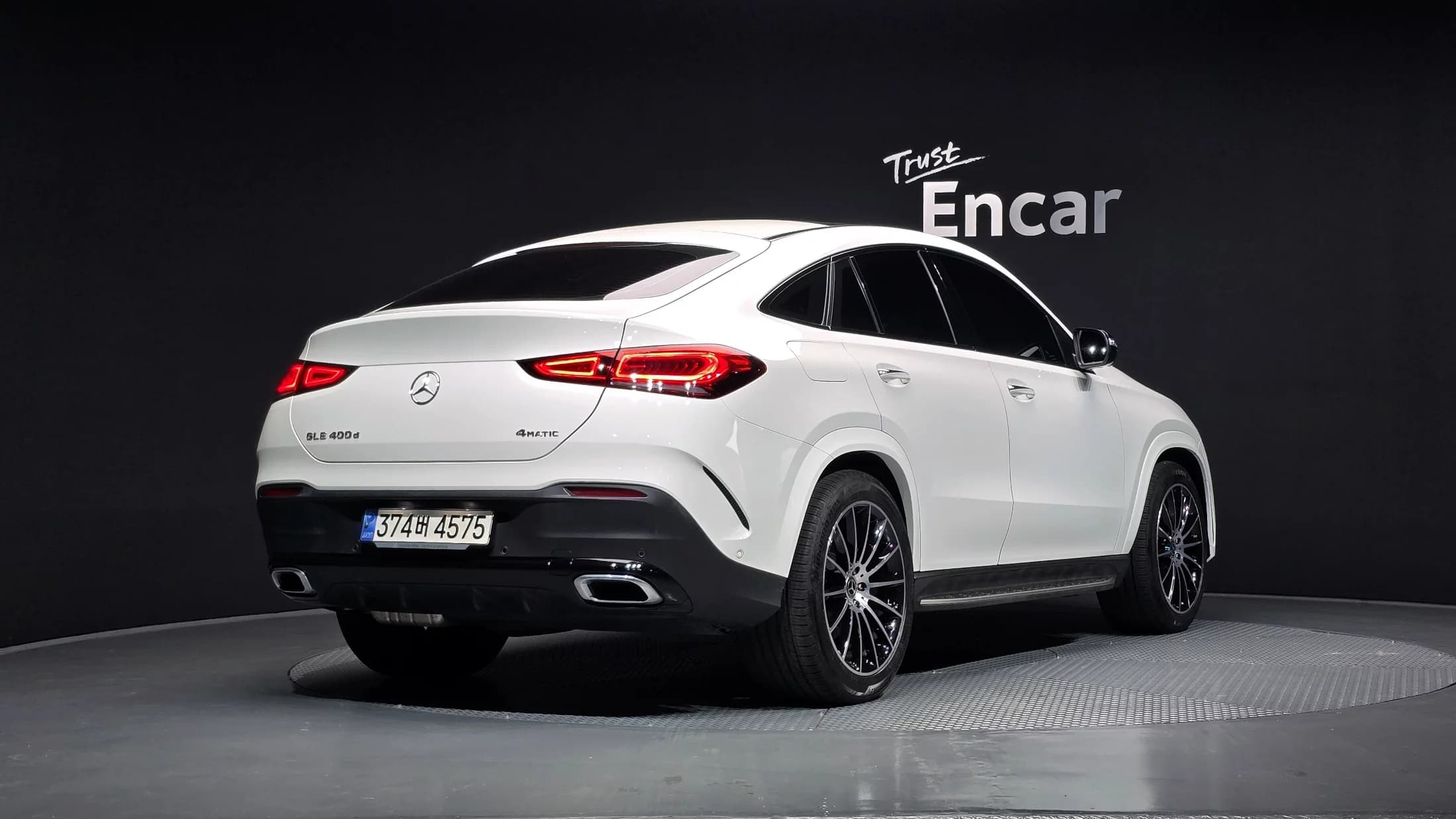 Mercedes-Benz GLE-Class GLE400d 4MATIC Coupe, 2022 г. 32738 км. — фото 2