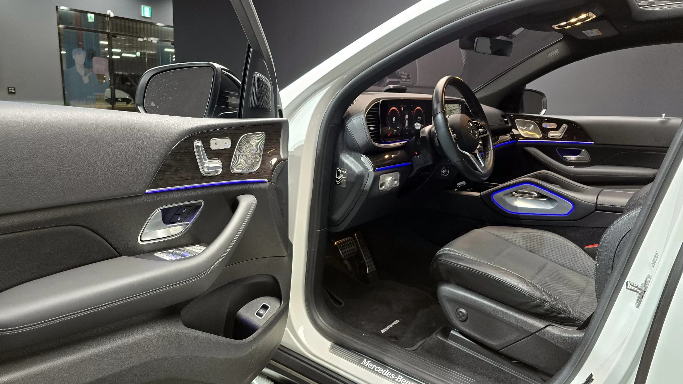 Mercedes-Benz GLE-Class GLE400d 4MATIC Coupe, 2022 г. 32738 км. — фото 11