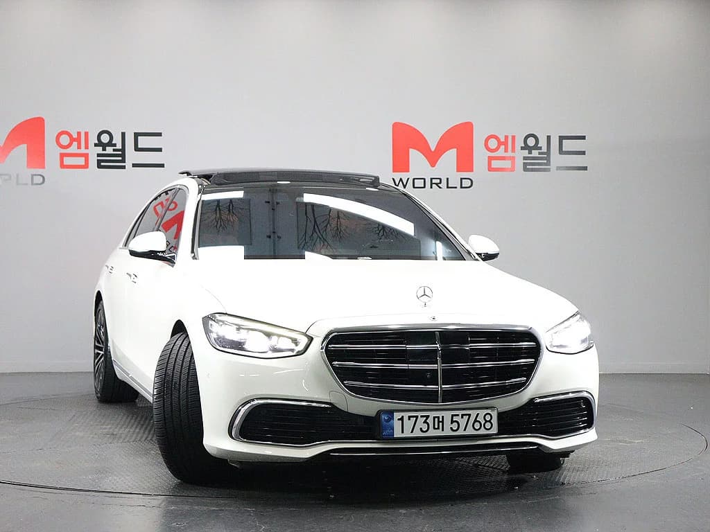 Mercedes-Benz S-Class S580L 4MATIC, 2021 г. 44524 км. — фото 2