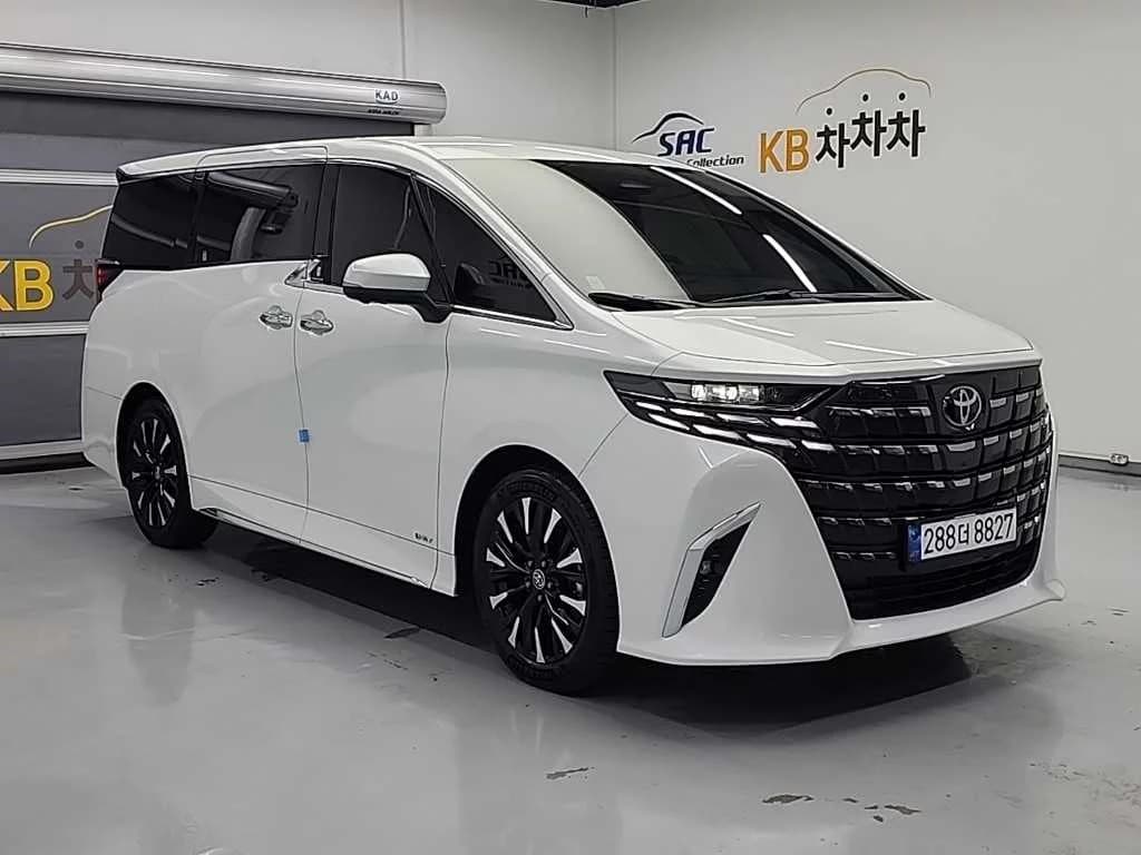 Toyota ALPHARD AWD, гибрид, 2024 г. 8496 км. — фото 4