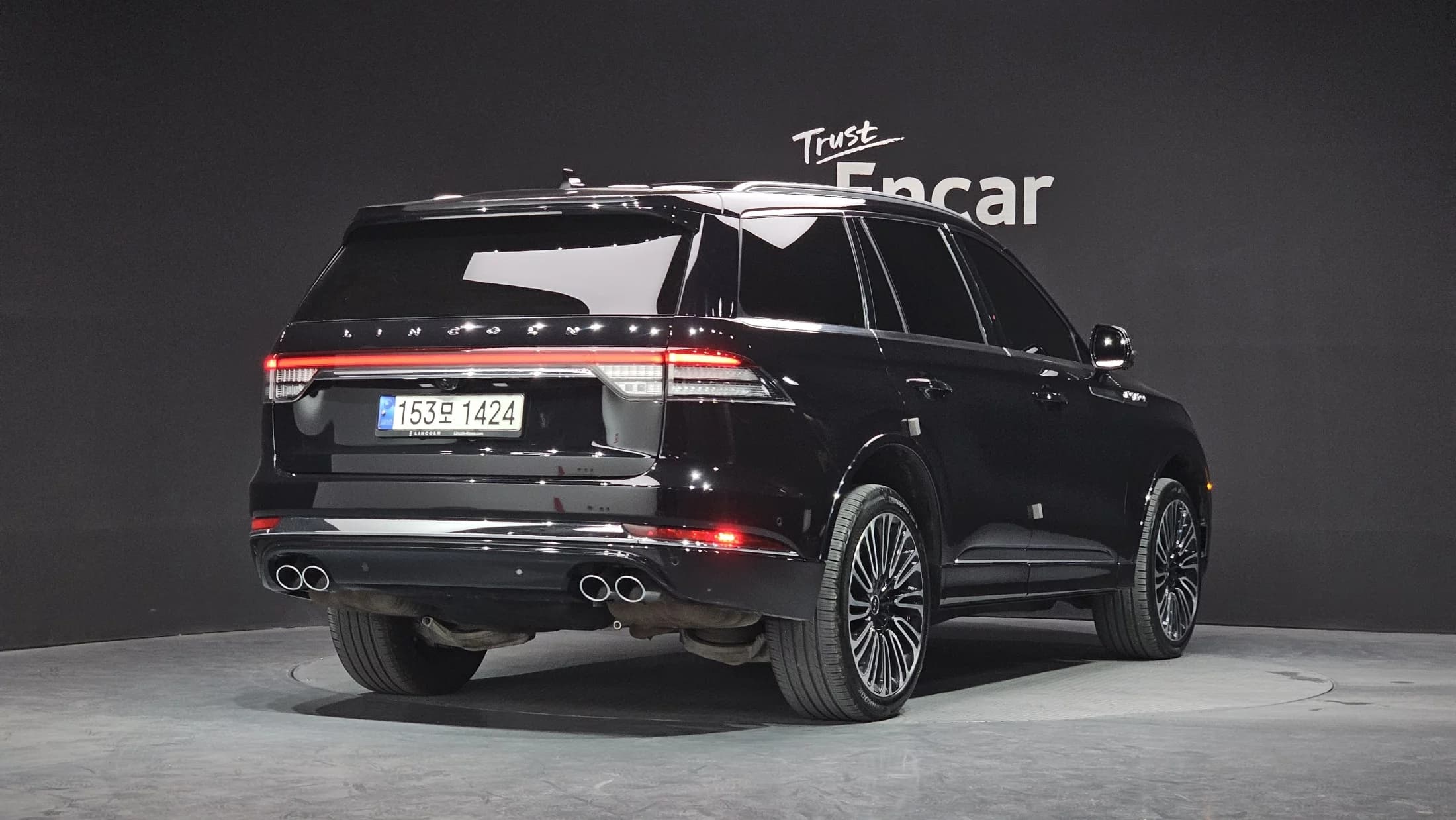 Lincoln AVIATOR 3.0 Black Label AWD, 2021 г. 128329 км. — фото 2