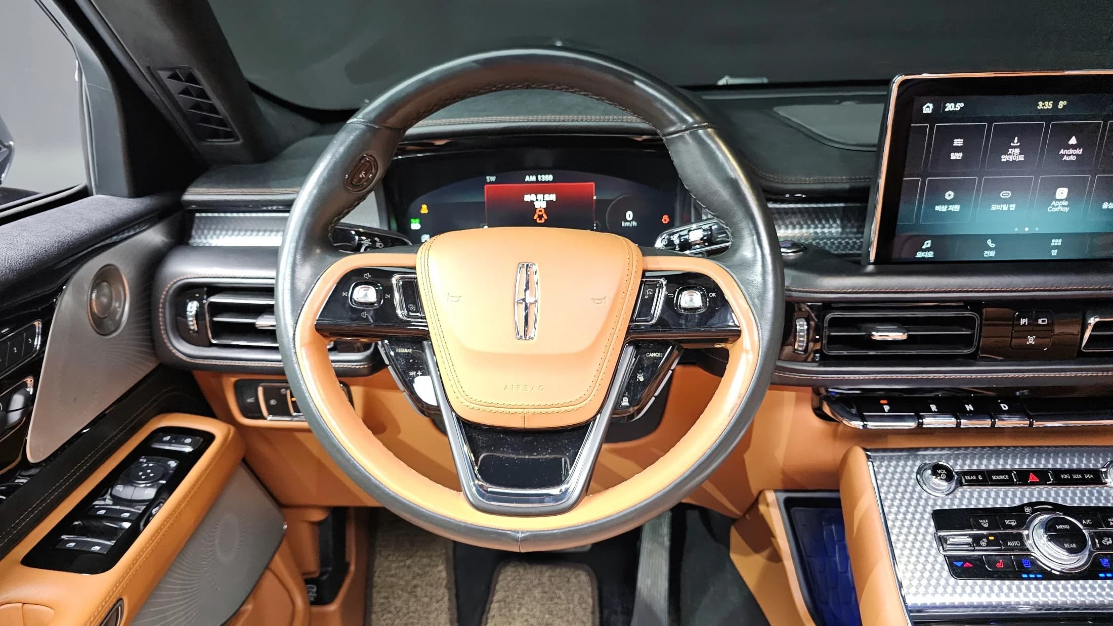 Lincoln AVIATOR 3.0 Black Label AWD, 2021 г. 128329 км. — фото 13