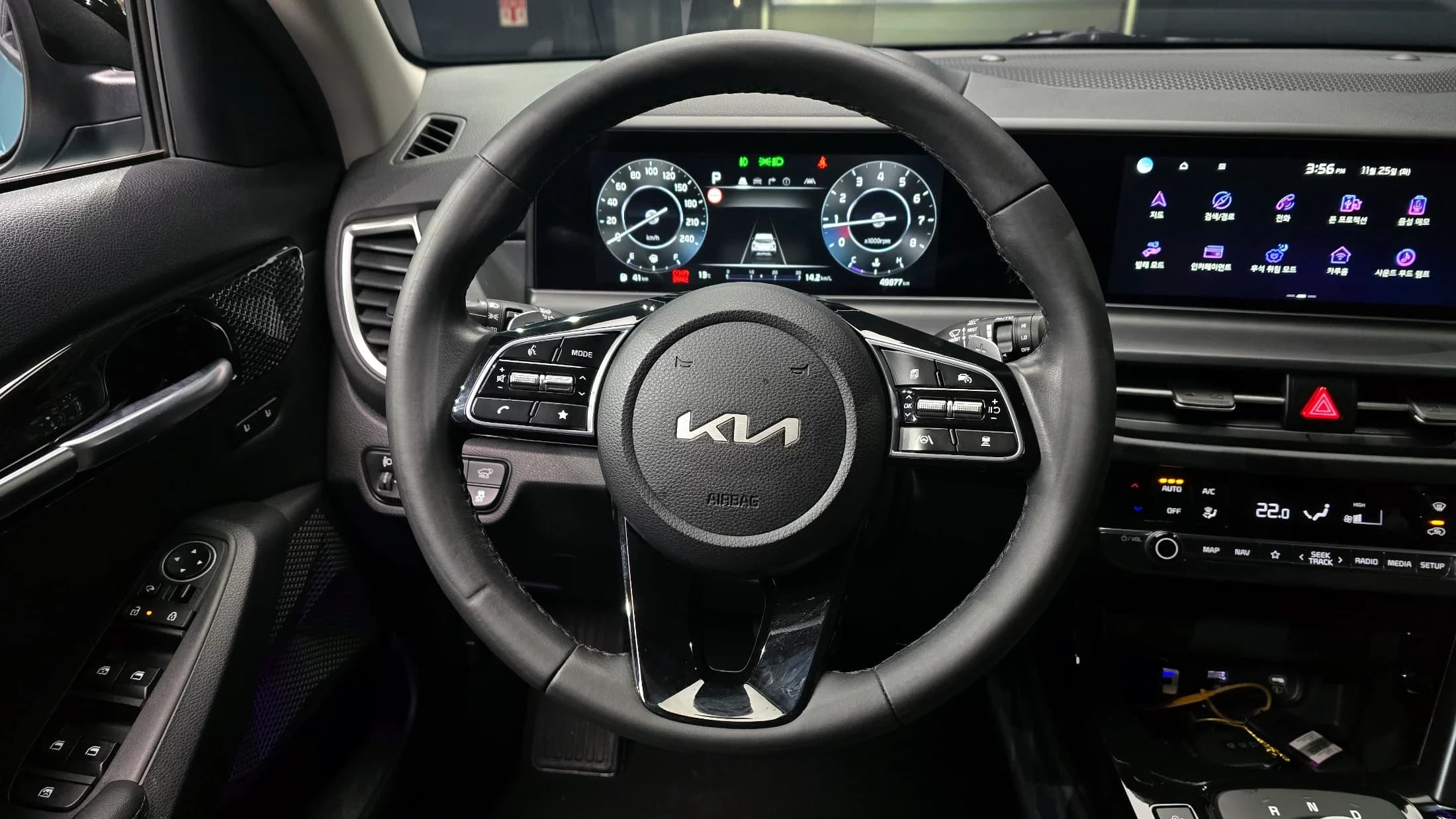 Kia Seltos Gasoline 1.6 Turbo 2WD Gravity, 2022 г. 49969 км. — фото 13
