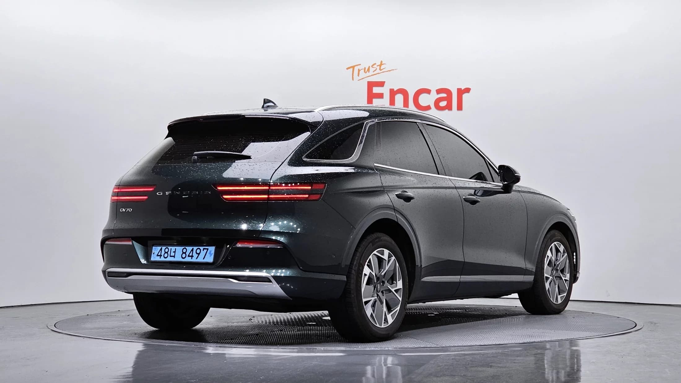 Genesis GV70 e-AWD, электромобиль, 2022 г. 39710 км. — фото 2