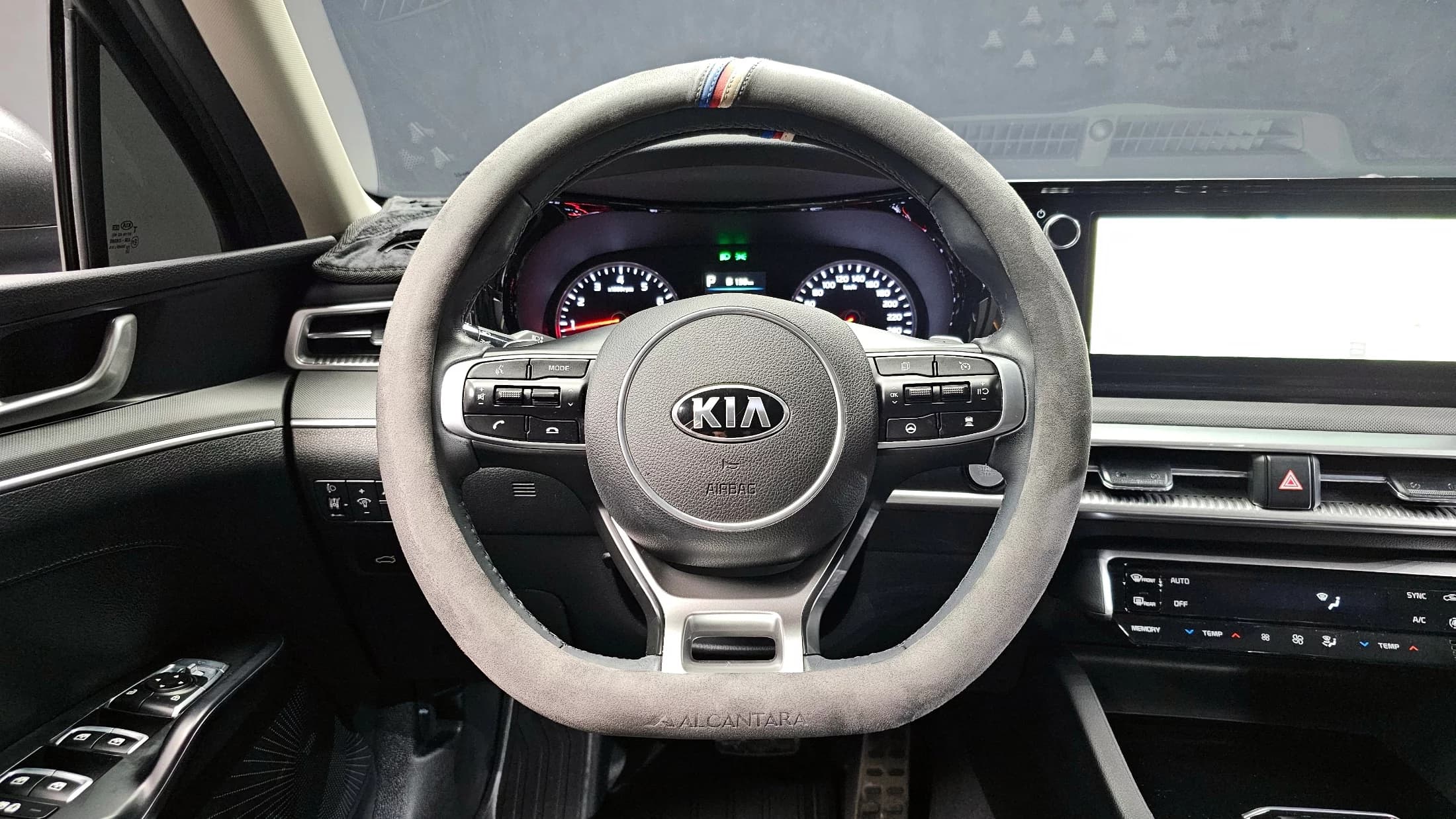 Kia K5 (Киа Оптима) 1.6 Turbo Prestige, 2021 г. 46307 км. — фото 13