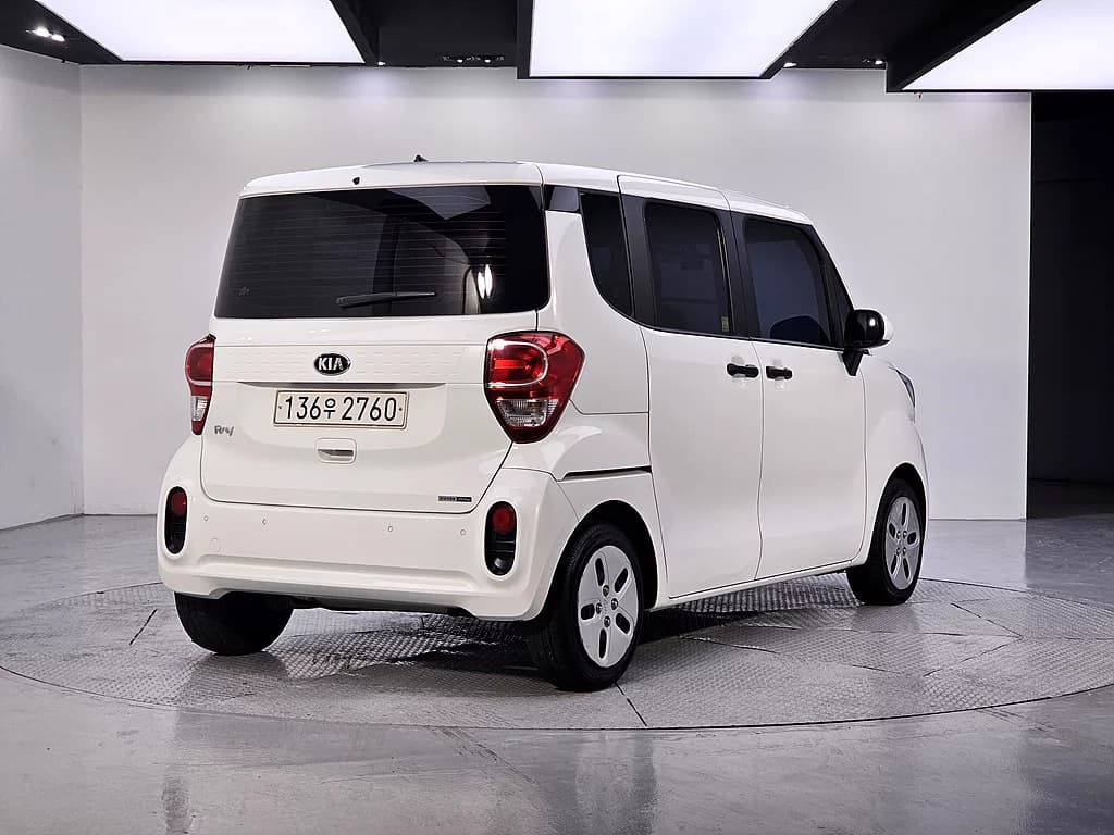 Kia RAY Van Prestige, 2021 г. 46880 км. — фото 4