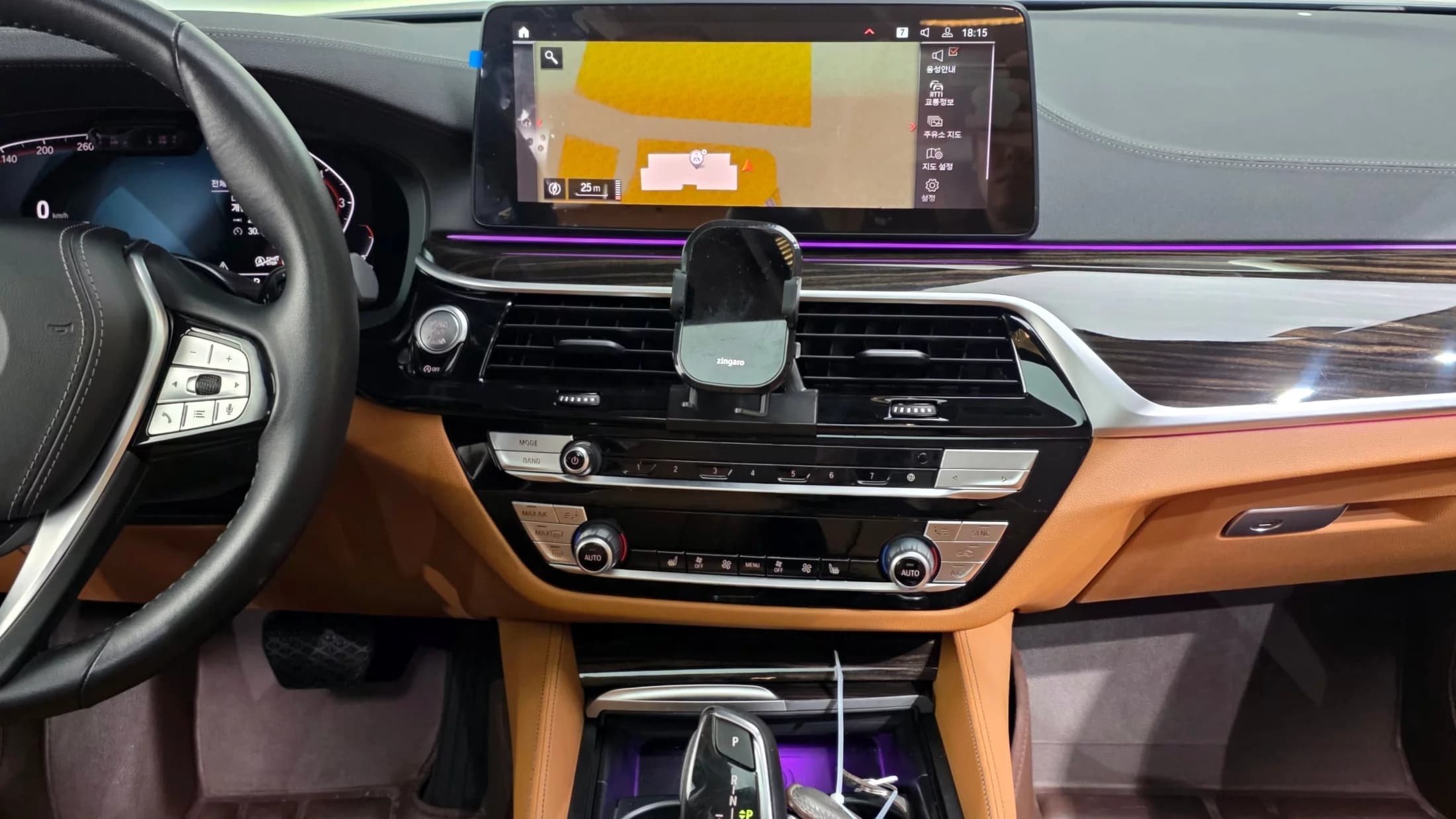 BMW 5-Series 520i Luxury, 2022 г. 20815 км. — фото 14