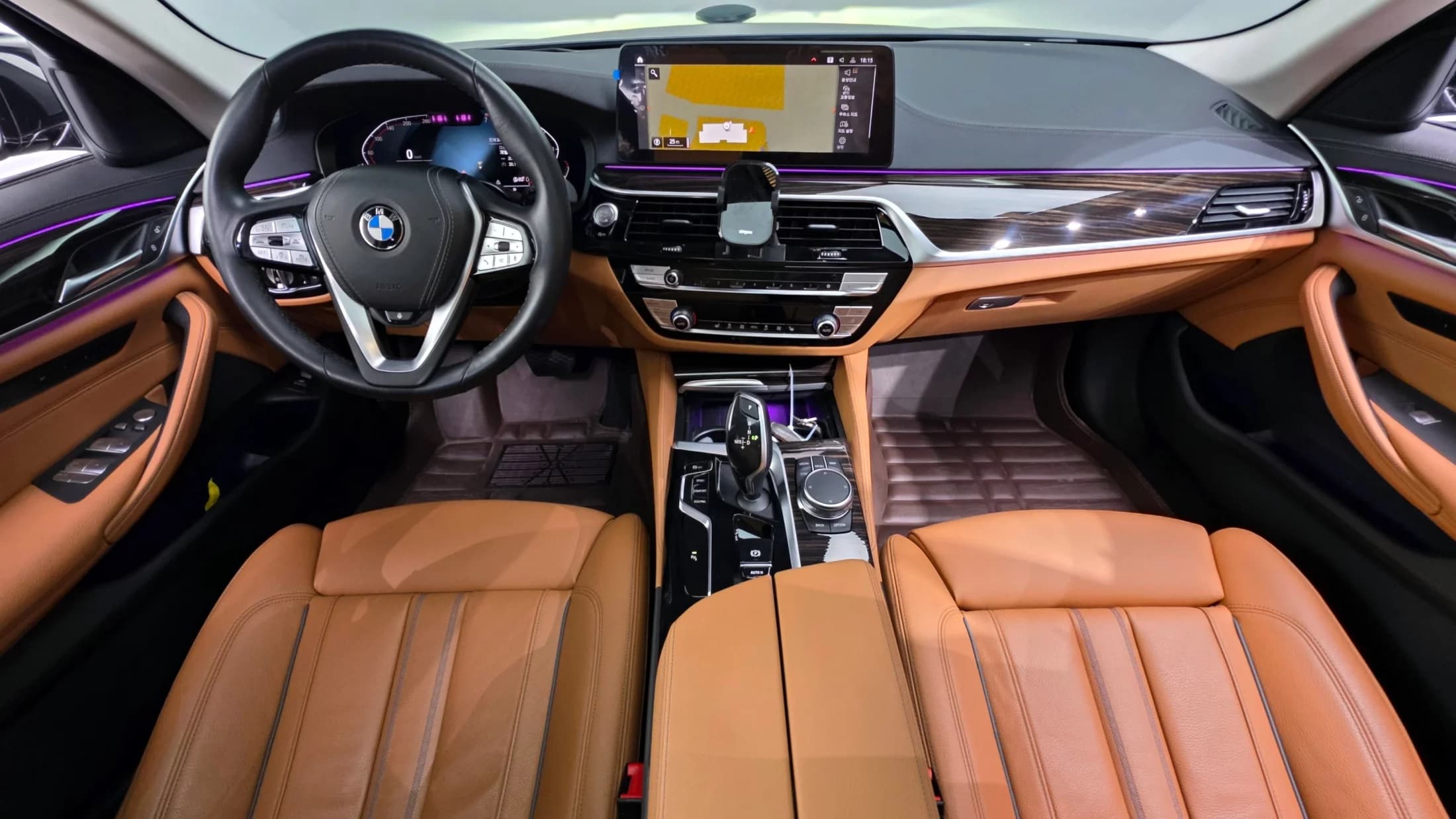 BMW 5-Series 520i Luxury, 2022 г. 20815 км. — фото 7