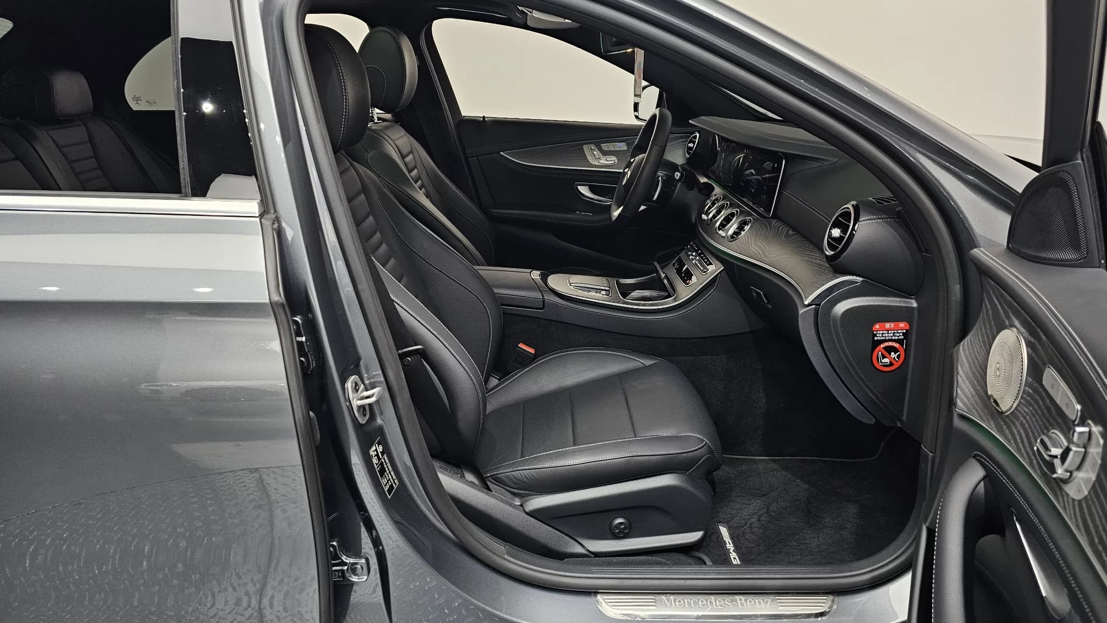 Mercedes-Benz E-Class E350 4MATIC AMG Line, 2022 г. 40512 км. — фото 11