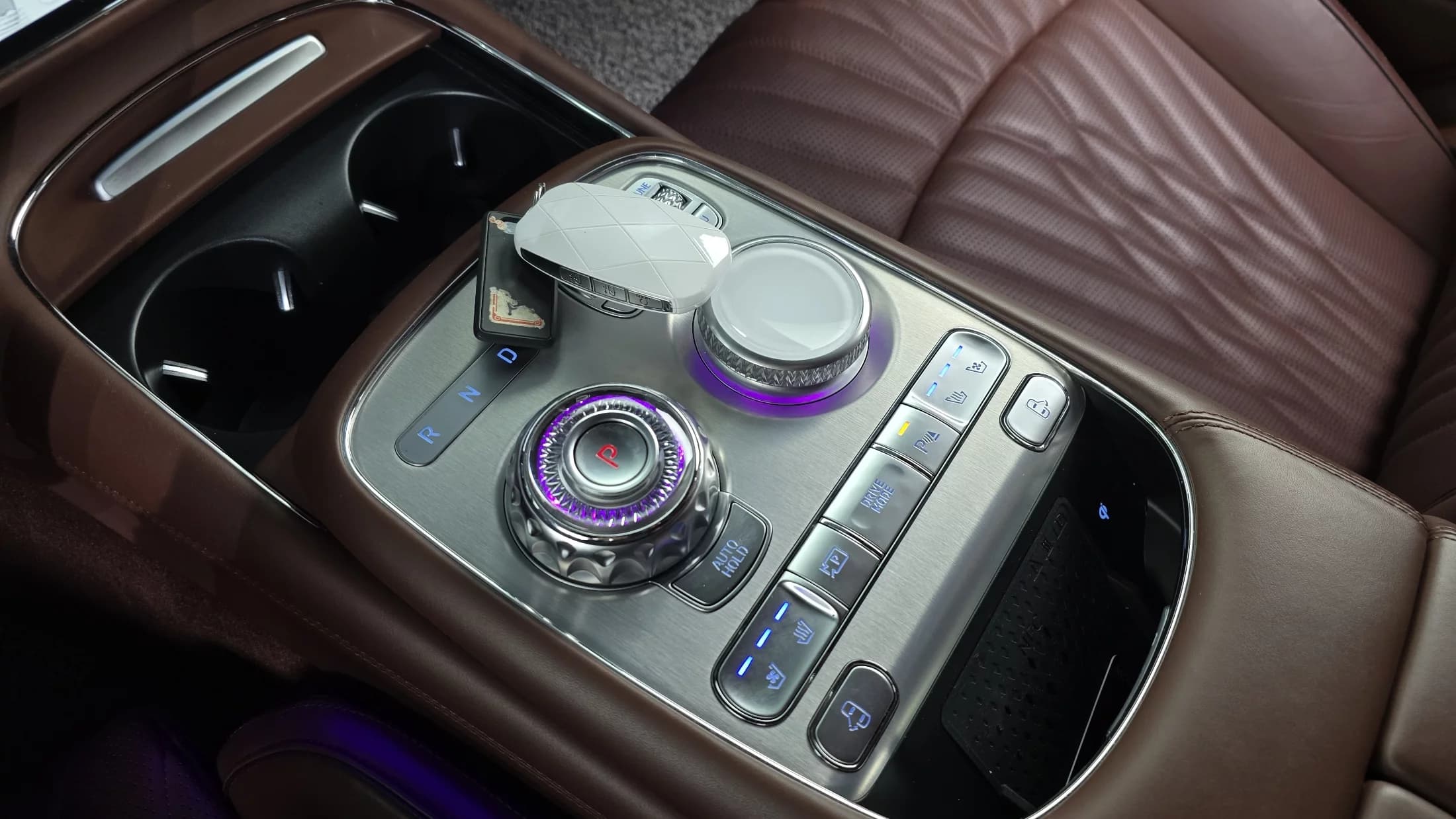 Genesis G90 Gasoline 3.5 Turbo AWD, 2022 г. 75225 км. — фото 9