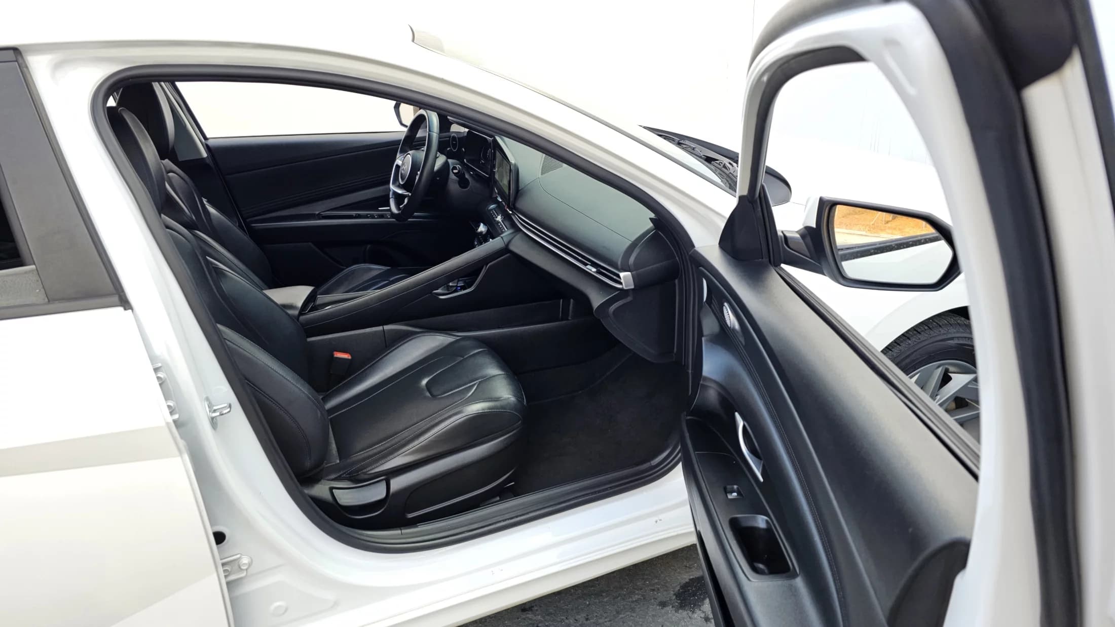 Hyundai AVANTE (Хендай Элантра) 1.6 Modern, 2023 г. 63105 км. — фото 11