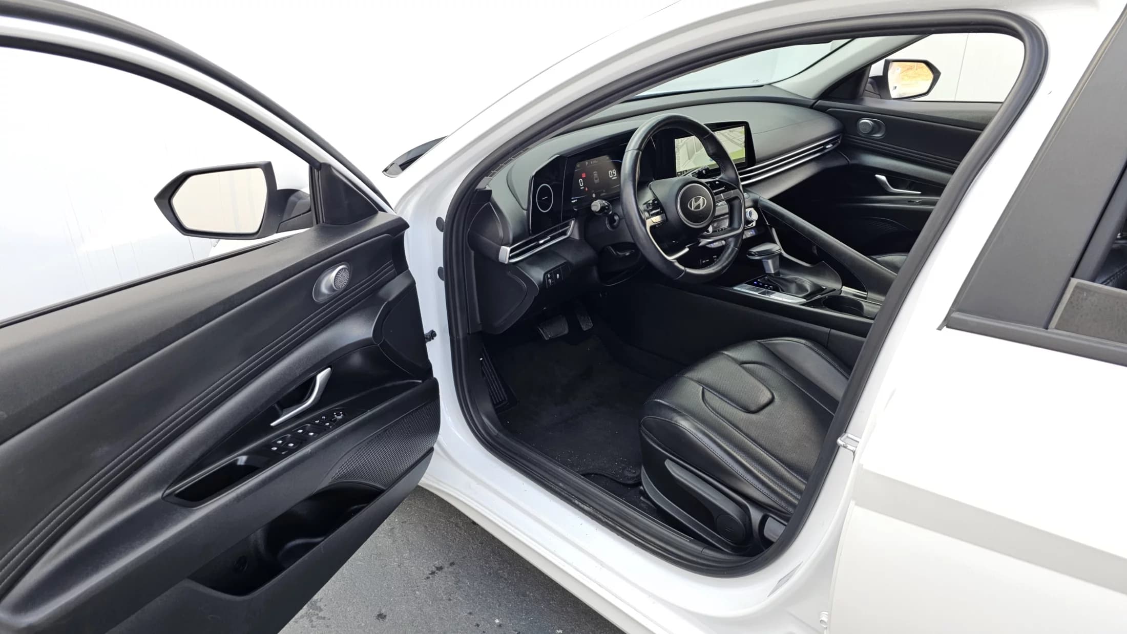 Hyundai AVANTE (Хендай Элантра) 1.6 Modern, 2023 г. 63105 км. — фото 10