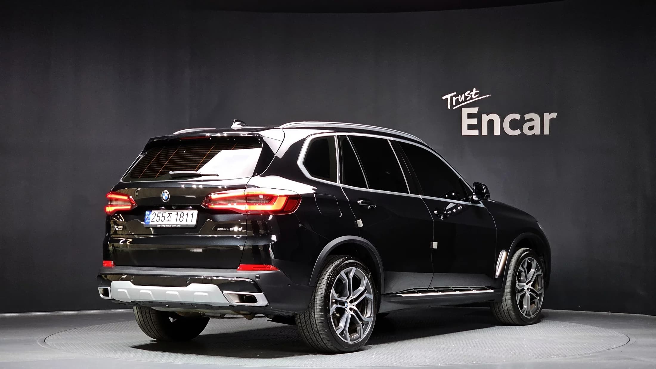 BMW X5 xDrive 30d xLine, 2023 г. 53585 км. — фото 2