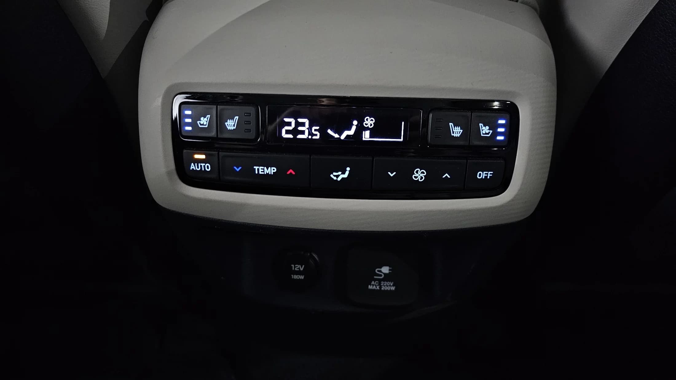 Hyundai Palisade Diesel 2.2 4WD Calligraphy, 2023 г. 45310 км. — фото 19