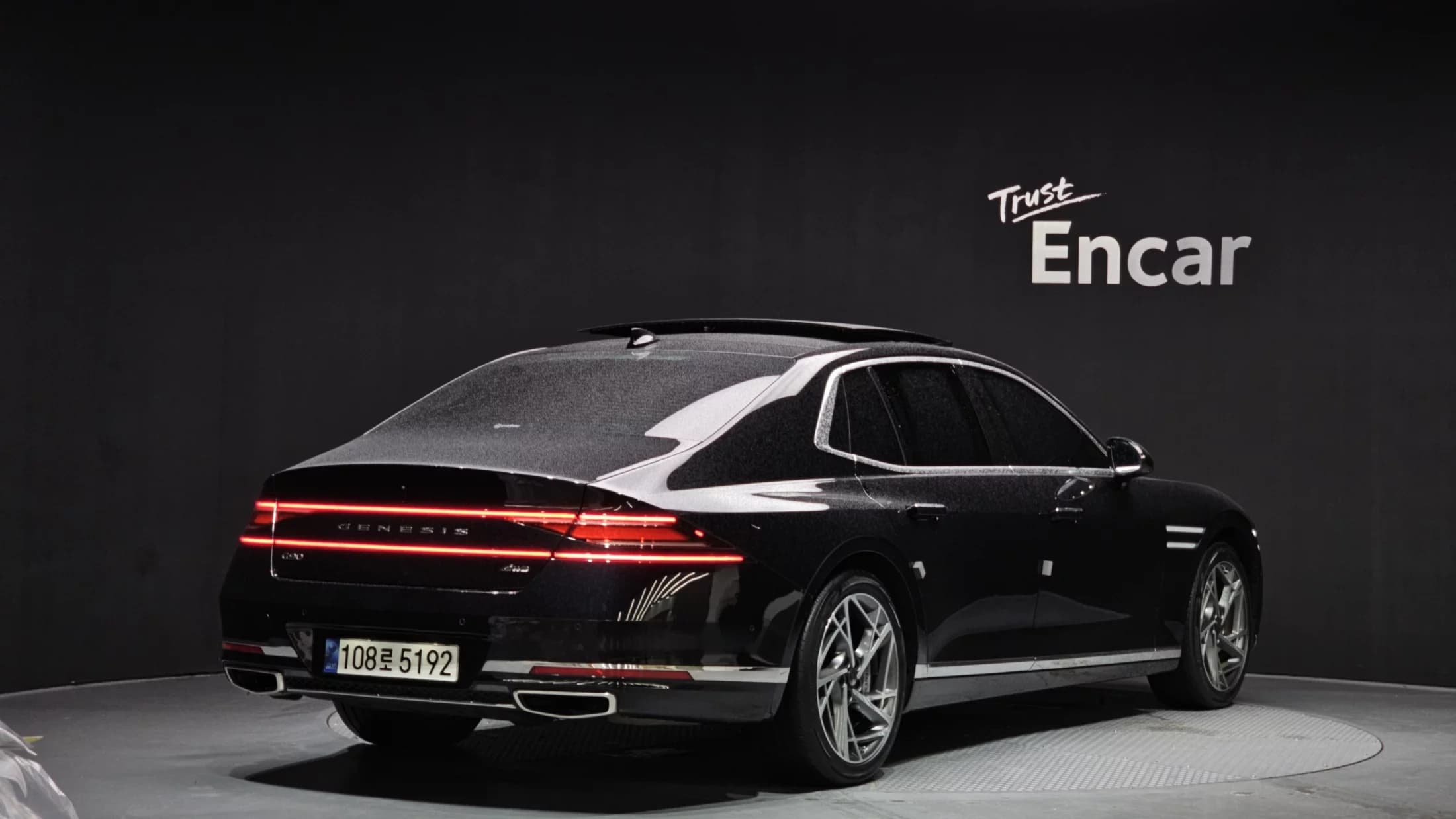Genesis G90 Gasoline 3.5 Turbo AWD, 2022 г. 70673 км. — фото 2