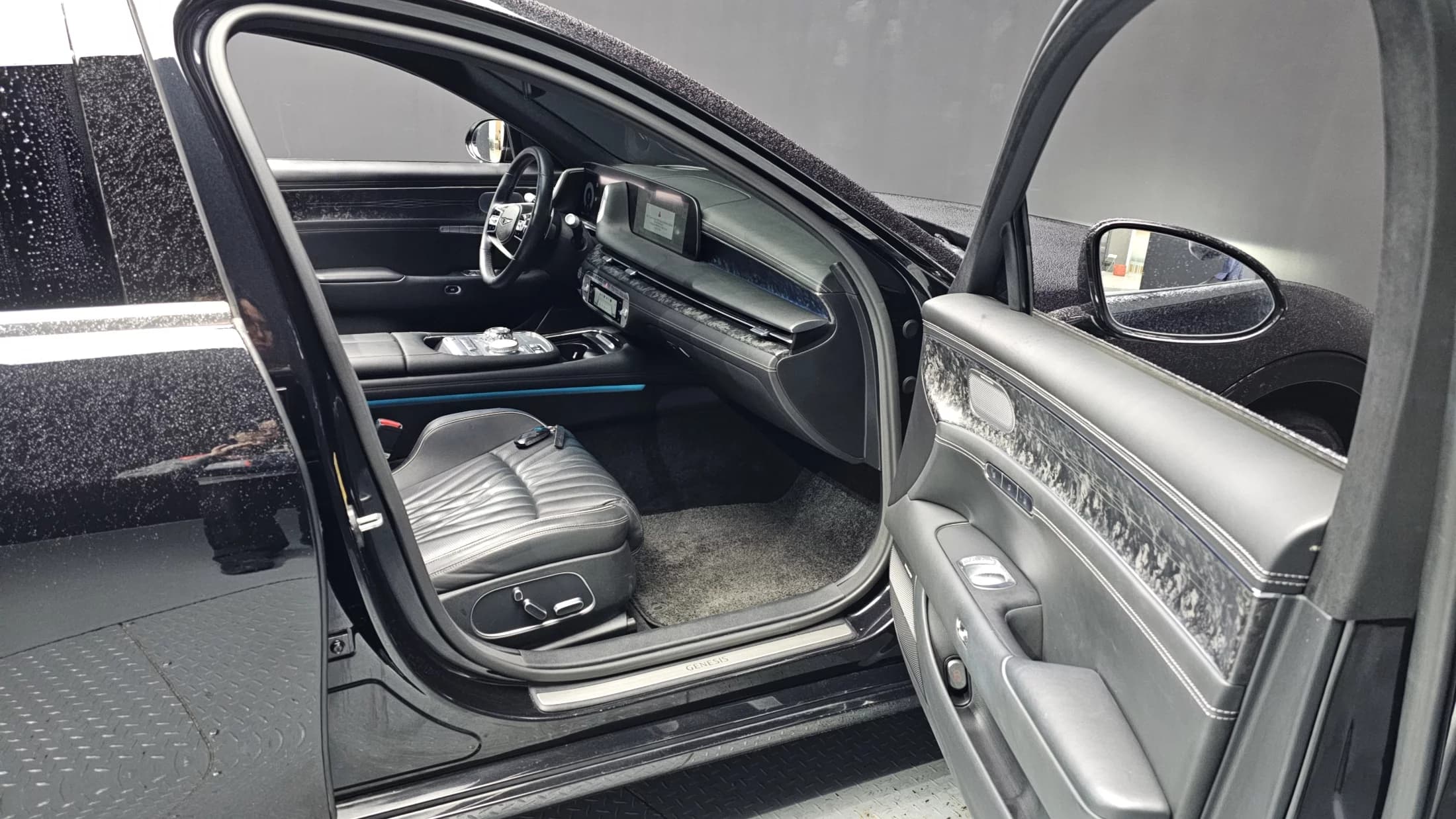 Genesis G90 Gasoline 3.5 Turbo AWD, 2022 г. 70673 км. — фото 11