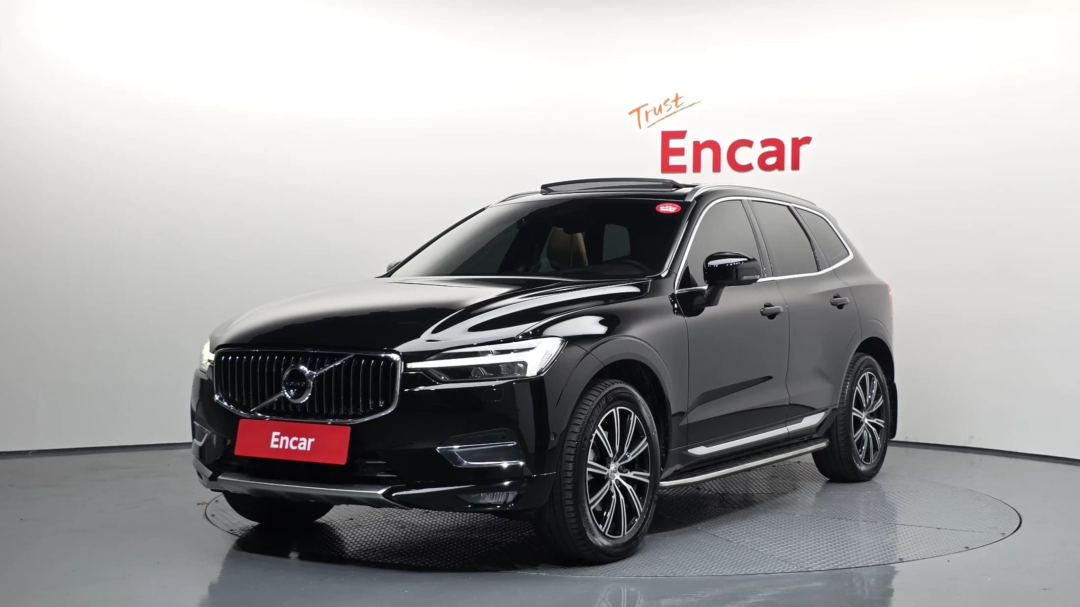 Volvo XC60 B5 Inscription, 2021 г. 55886 км.
