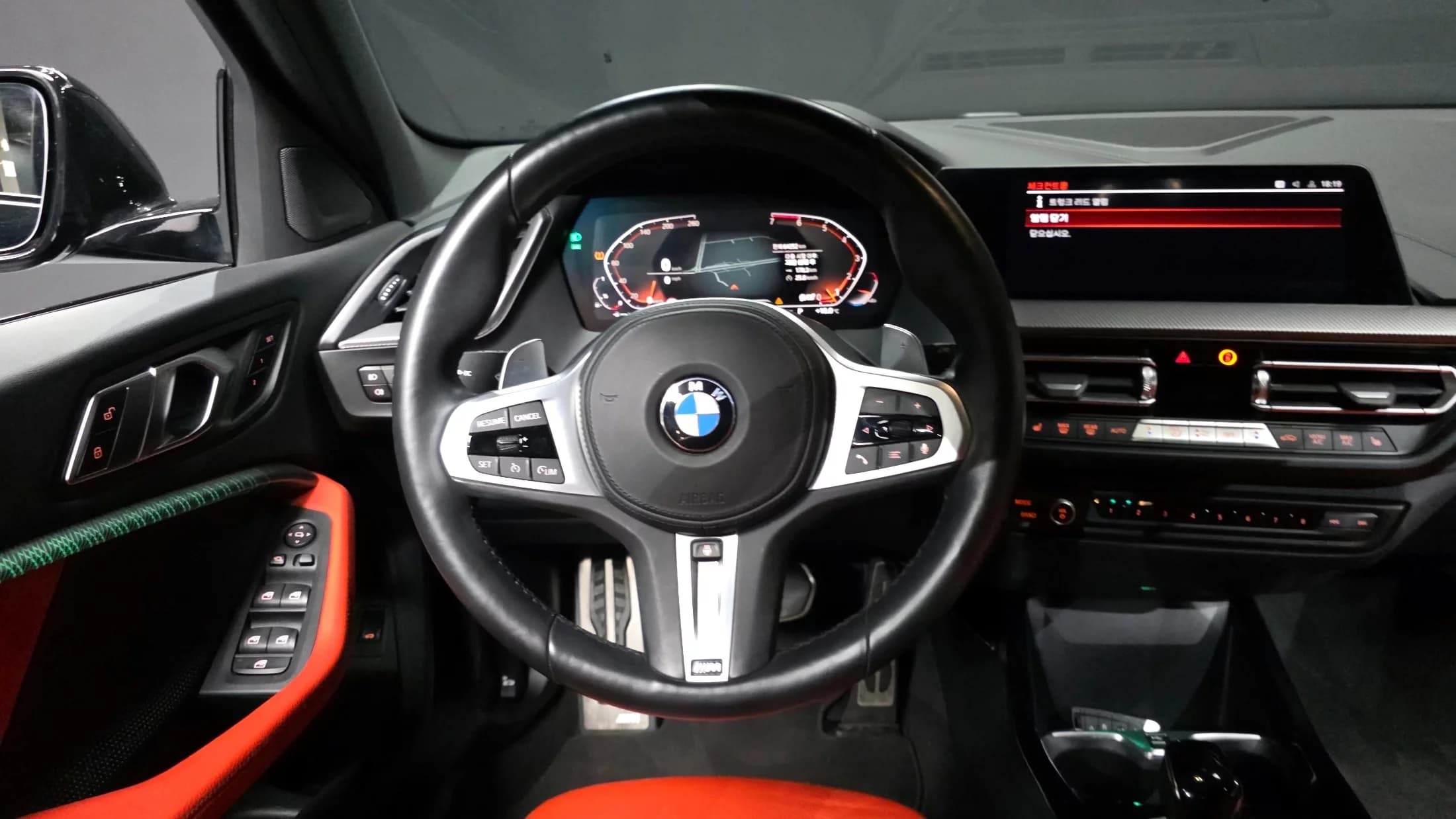 BMW 1-Series 120i M Sports, 2021 г. 64252 км. — фото 13