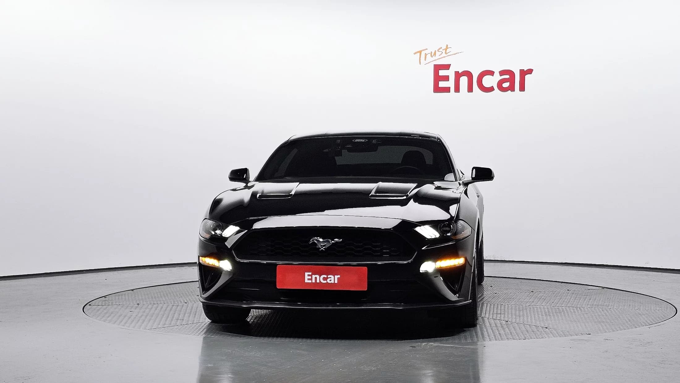 Ford MUSTANG Coupe, 2021 г. 66717 км. — фото 3
