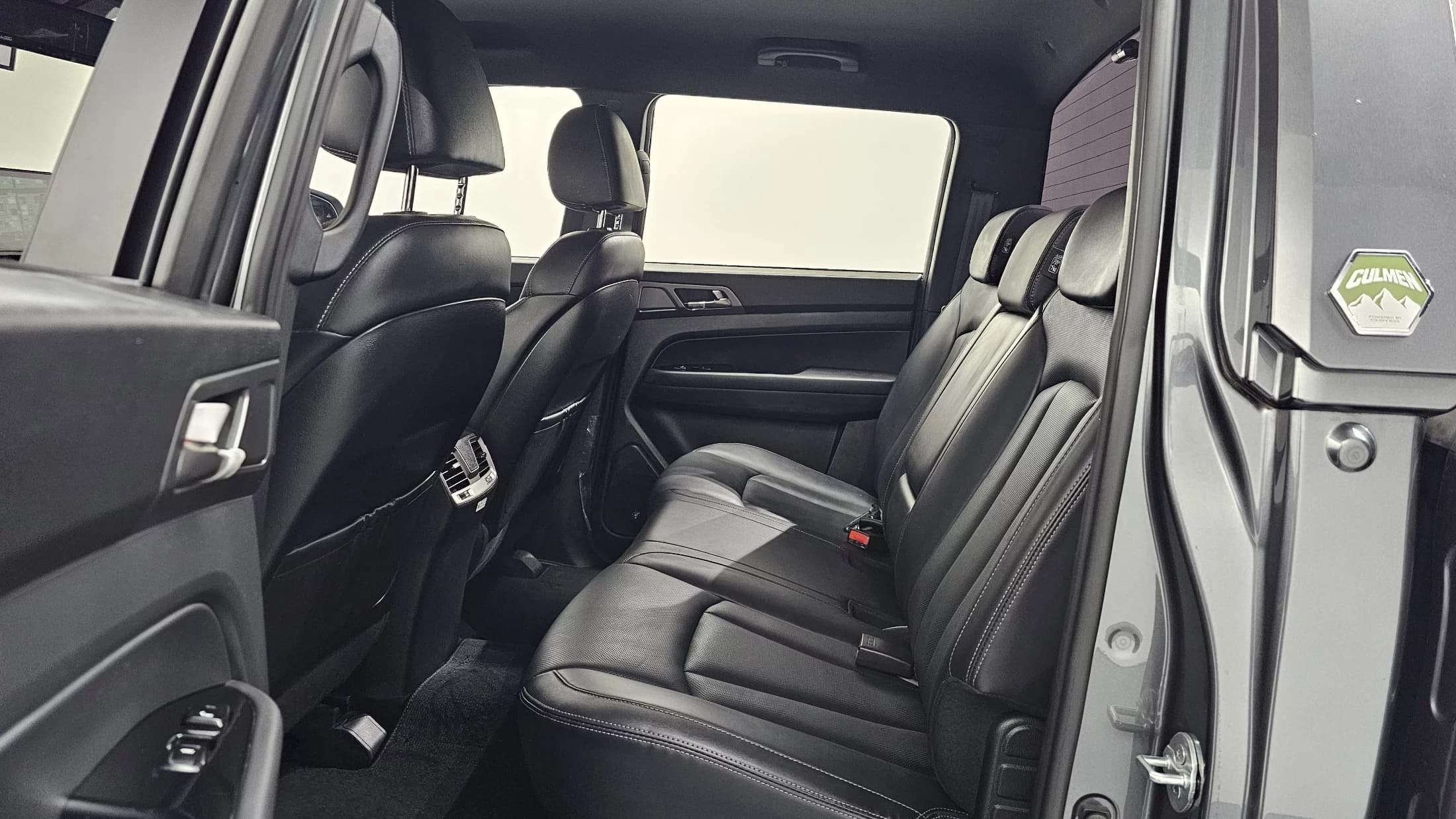 SsangYong Rexton Diesel 2.2 4WD Culman Noblesse, 2024 г. 27622 км. — фото 13