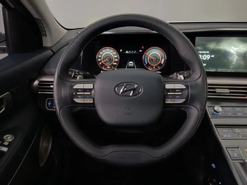 Hyundai Nexo Premium, 2021 г. 99206 км. — фото 14