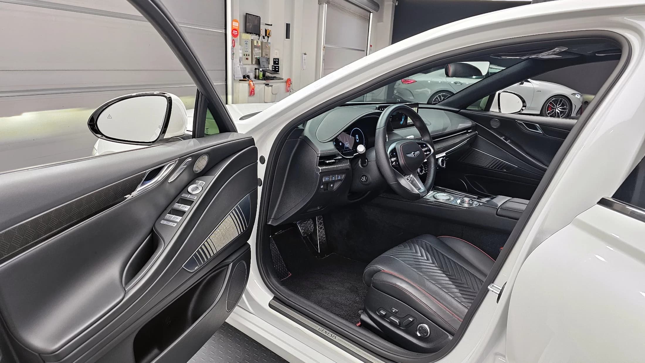 Genesis G80 Gasoline 3.5 Turbo AWD, 2022 г. 71507 км. — фото 10