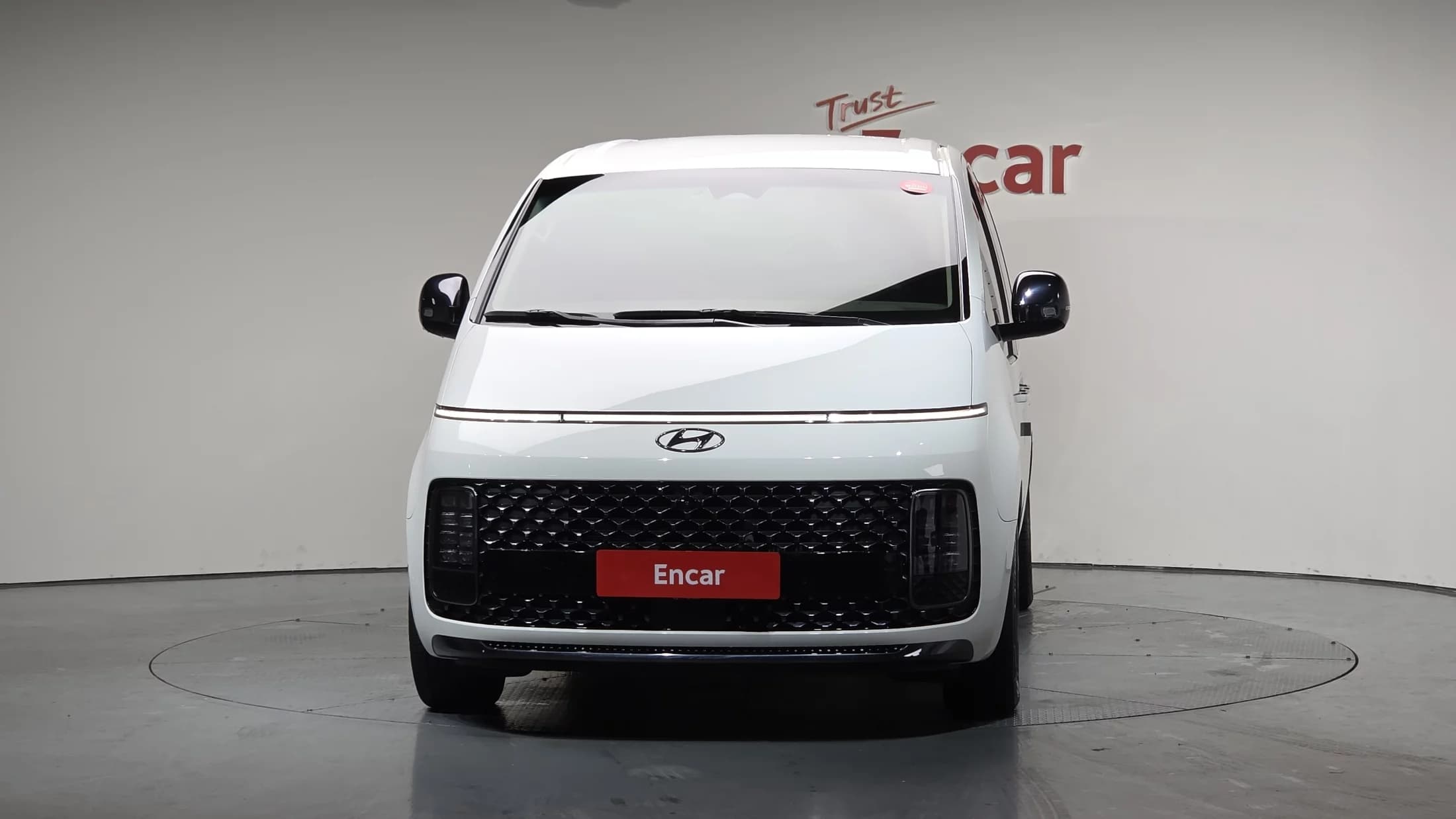 Hyundai Staria Lounge 9-Seater Inspiration, 2021 г. 108389 км. — фото 3