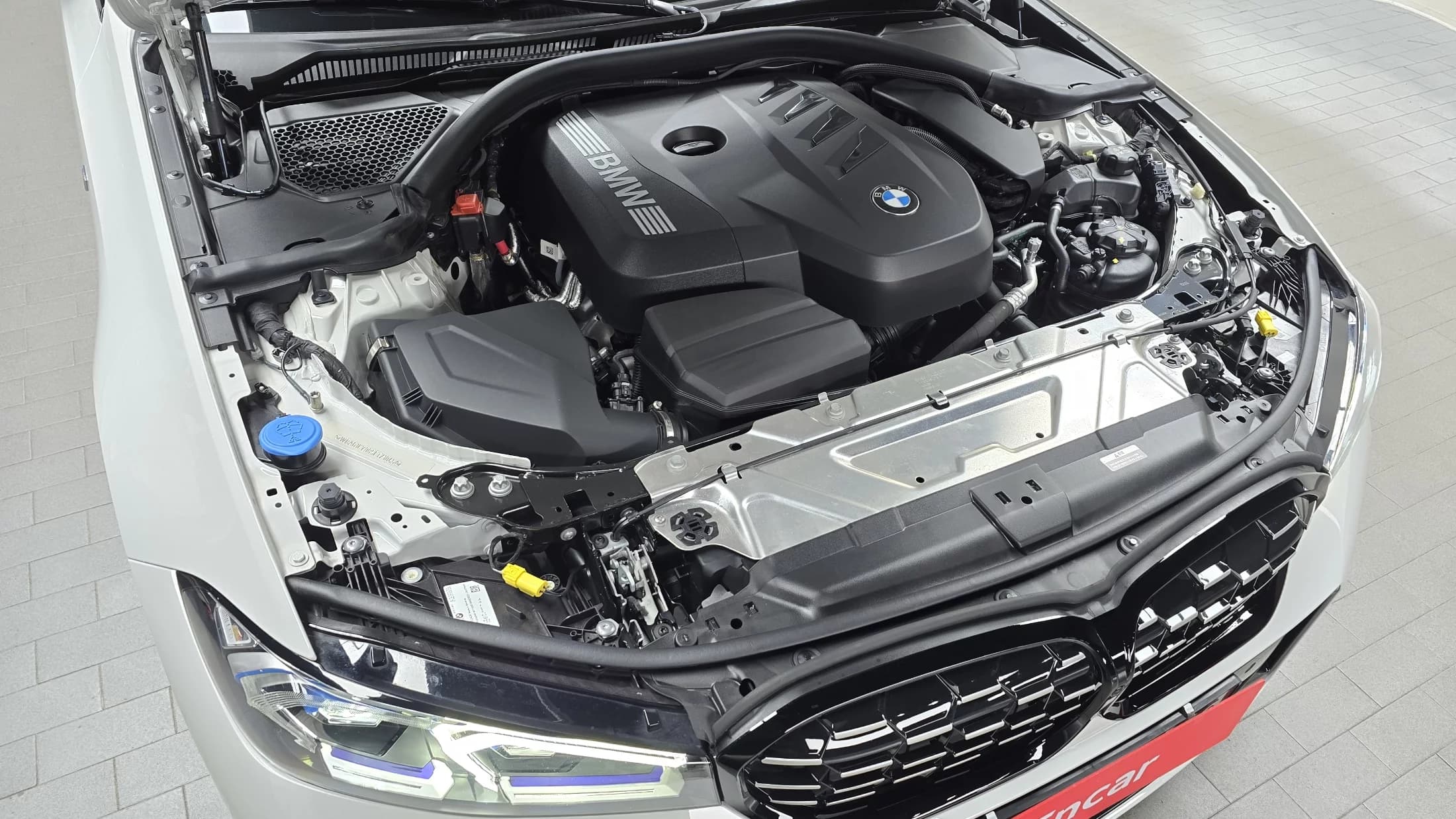 BMW 3-Series 320i Touring M Sports, 2024 г. 22398 км. — фото 6