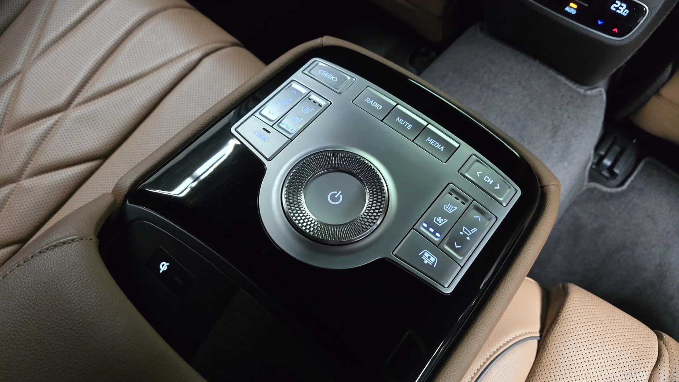 Genesis G80 Gasoline 2.5 Turbo AWD, 2022 г. 44797 км. — фото 19