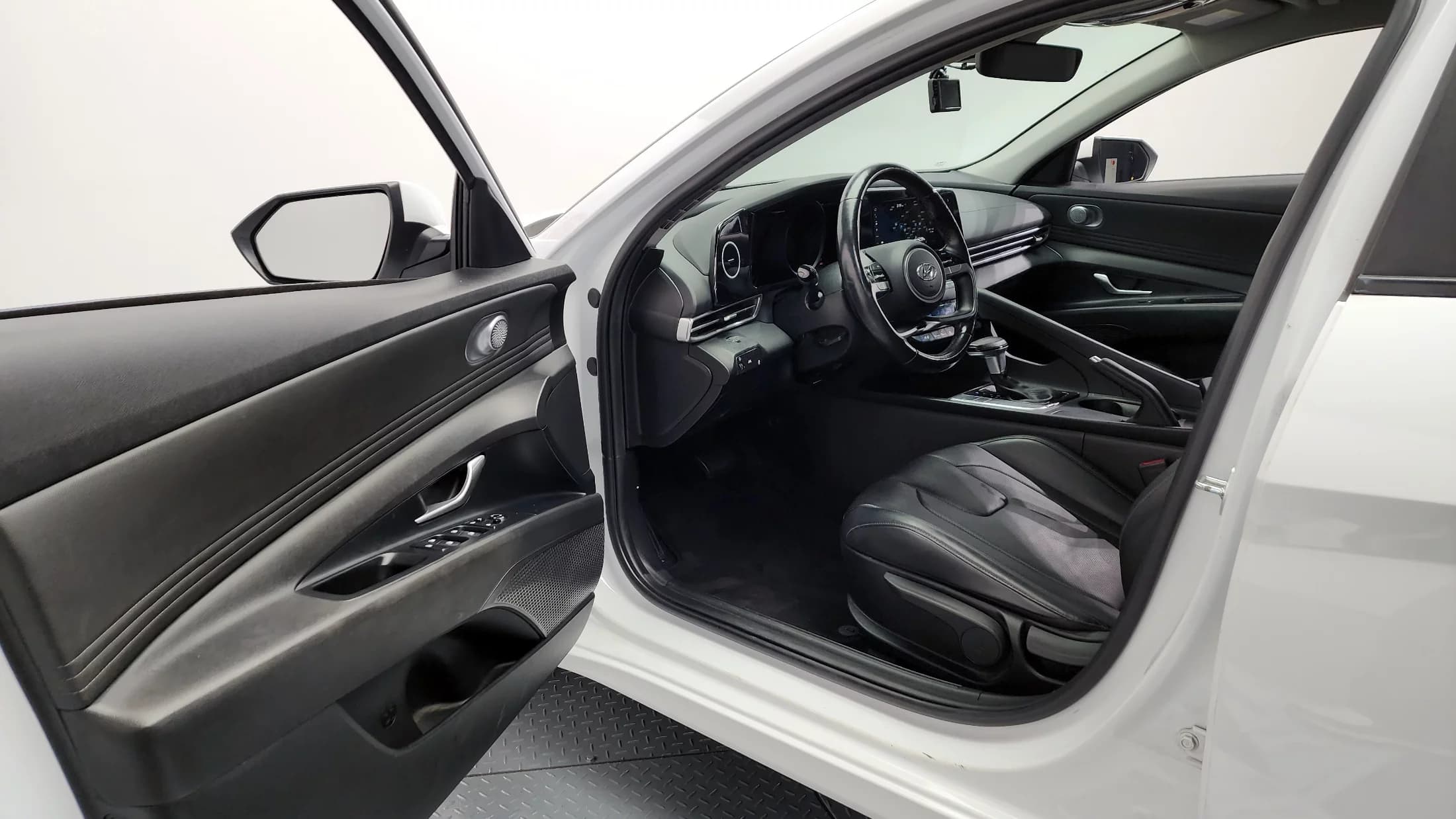 Hyundai AVANTE (Хендай Элантра) 1.6 Modern, 2022 г. 35901 км. — фото 10