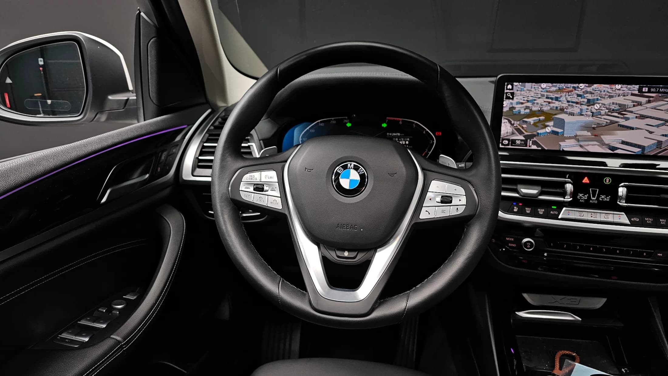 BMW X3 xDrive 20i, 2022 г. 24558 км. — фото 13
