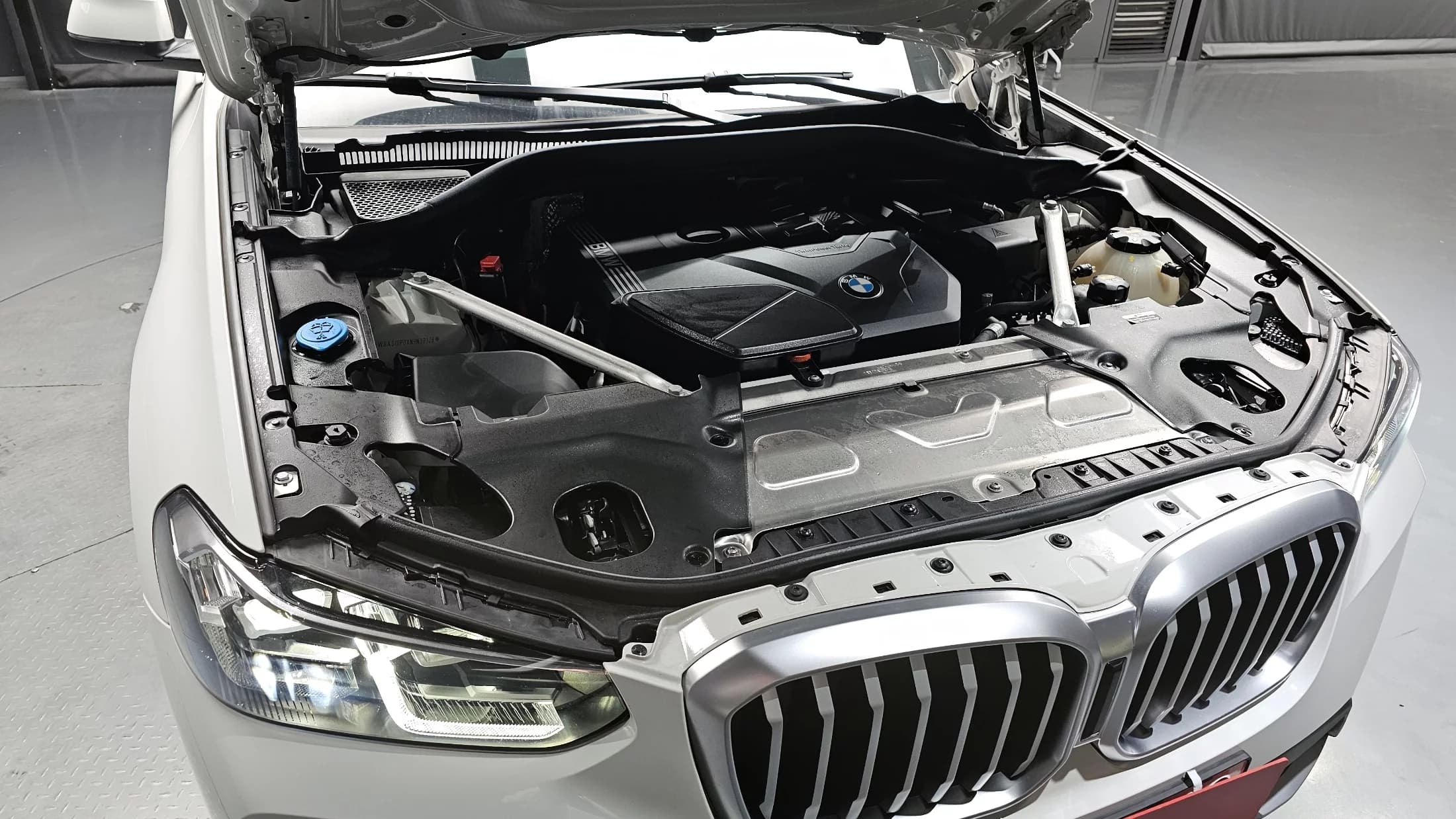 BMW X3 xDrive 20i, 2022 г. 24558 км. — фото 6