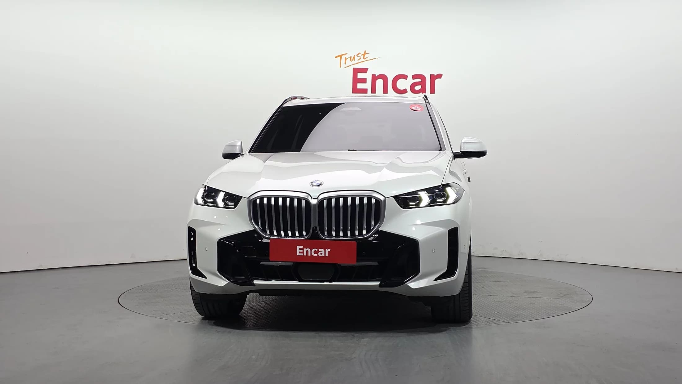 BMW X5 xDrive 40i M Sport, 2023 г. 28811 км. — фото 3