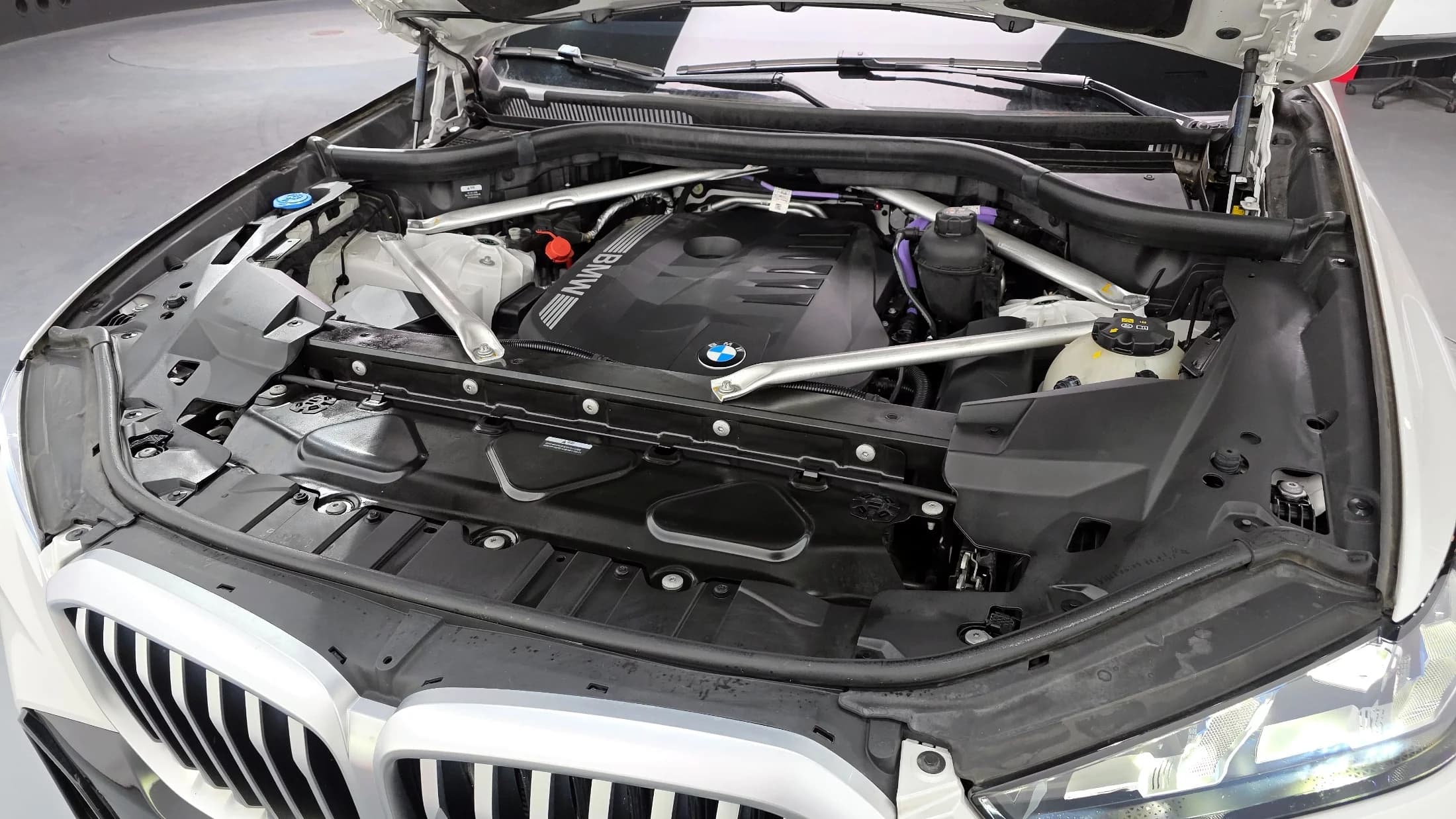 BMW X5 xDrive 40i M Sport, 2023 г. 28811 км. — фото 6