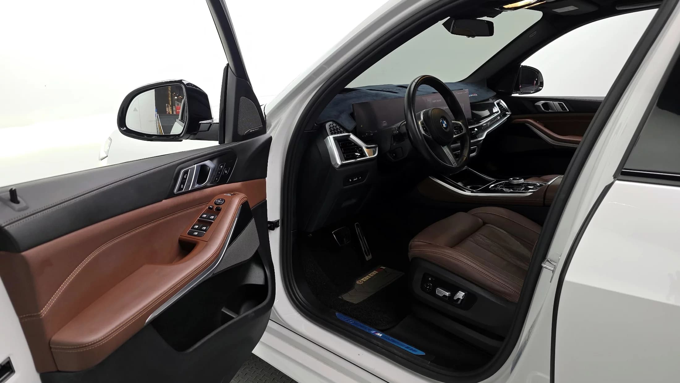 BMW X5 xDrive 40i M Sport, 2023 г. 28811 км. — фото 10
