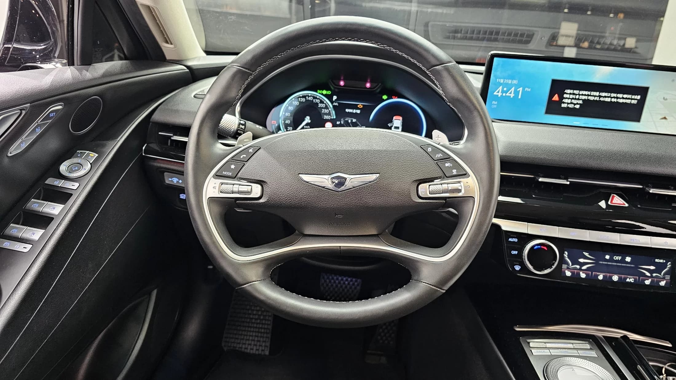 Genesis G80 Gasoline 2.5 Turbo AWD, 2022 г. 58220 км. — фото 12