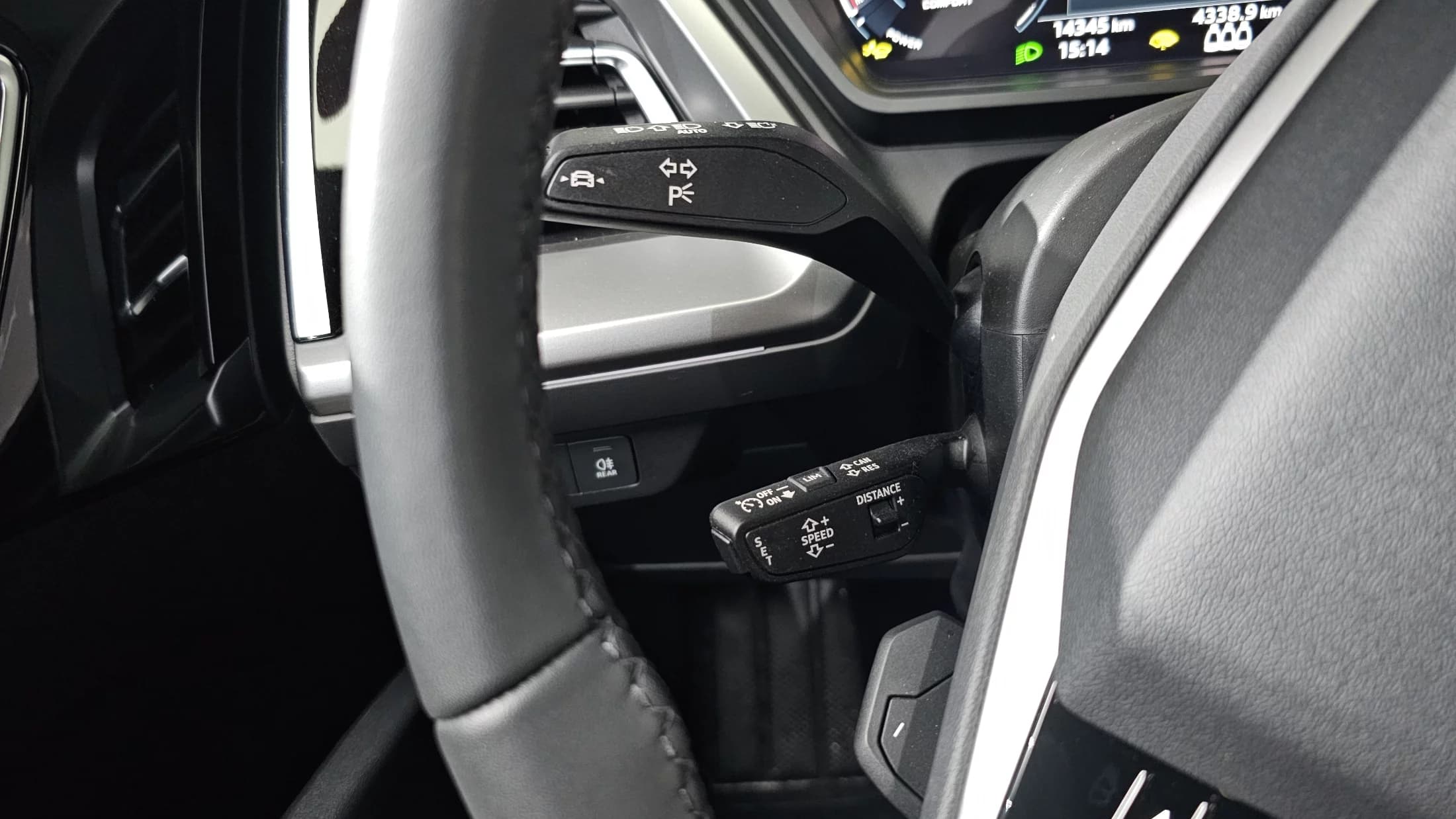 Audi Q4 e-tron 45 Premium, электромобиль, 2025 г. 14378 км. — фото 18