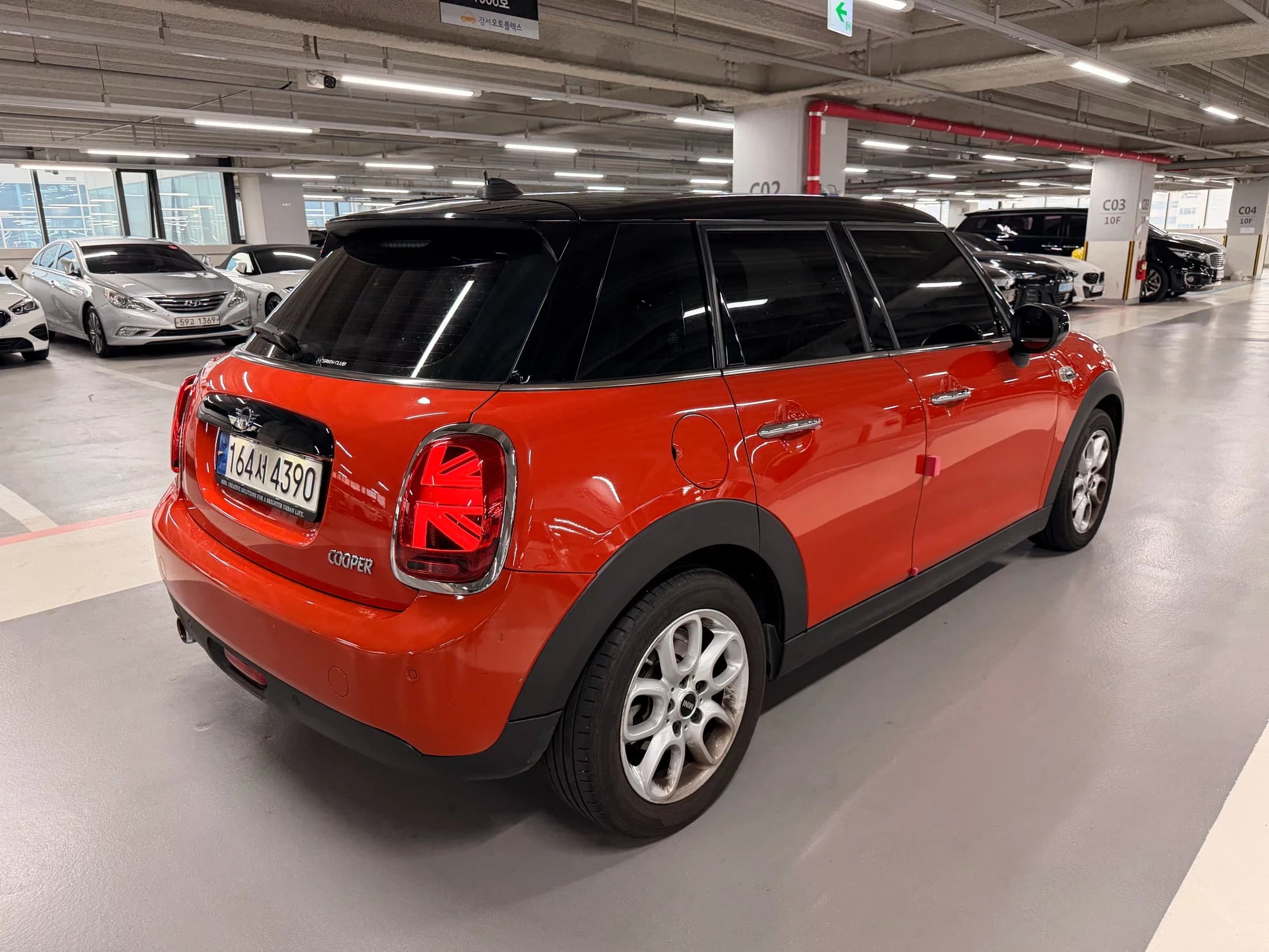 MINI Cooper 5Door HIGH 3rd, 2021 г. 48044 км. — фото 4