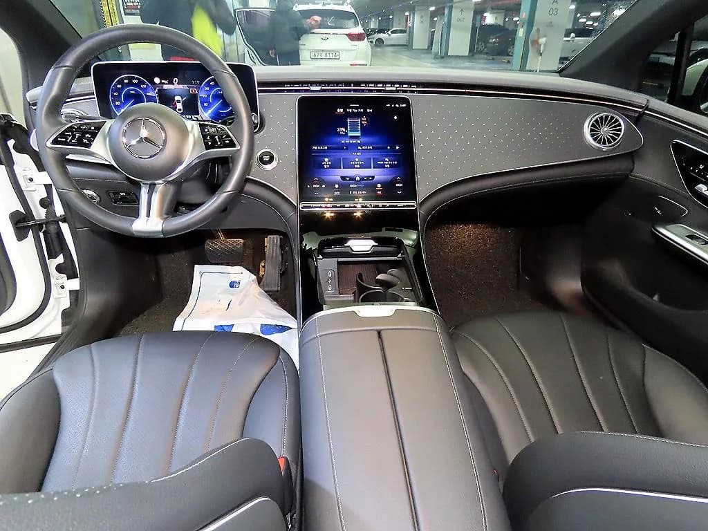 Mercedes-Benz EQE EQE300, электромобиль, 2023 г. 34873 км. — фото 16