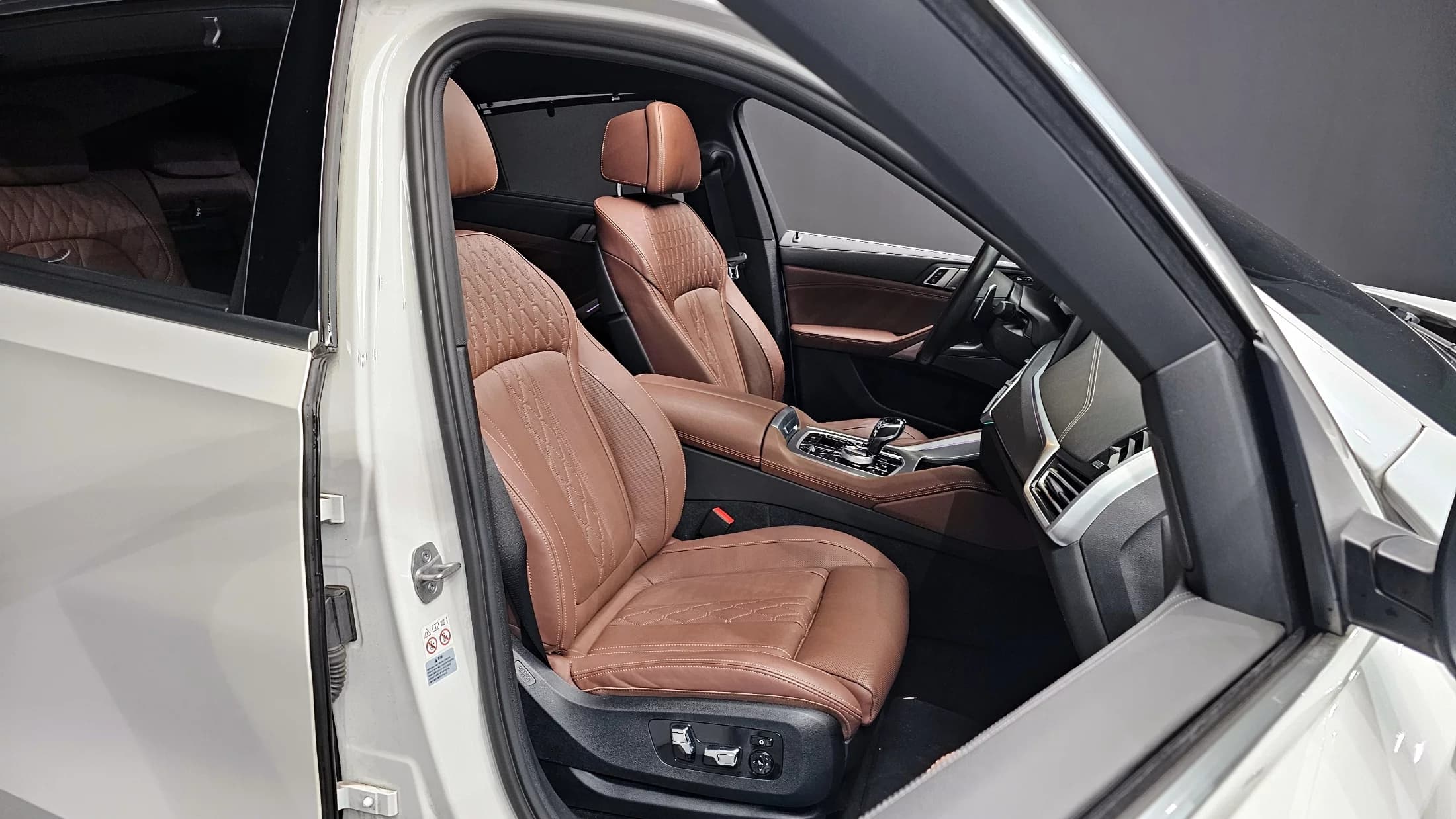 BMW X6 xDrive30d M Sport, 2023 г. 49605 км. — фото 12