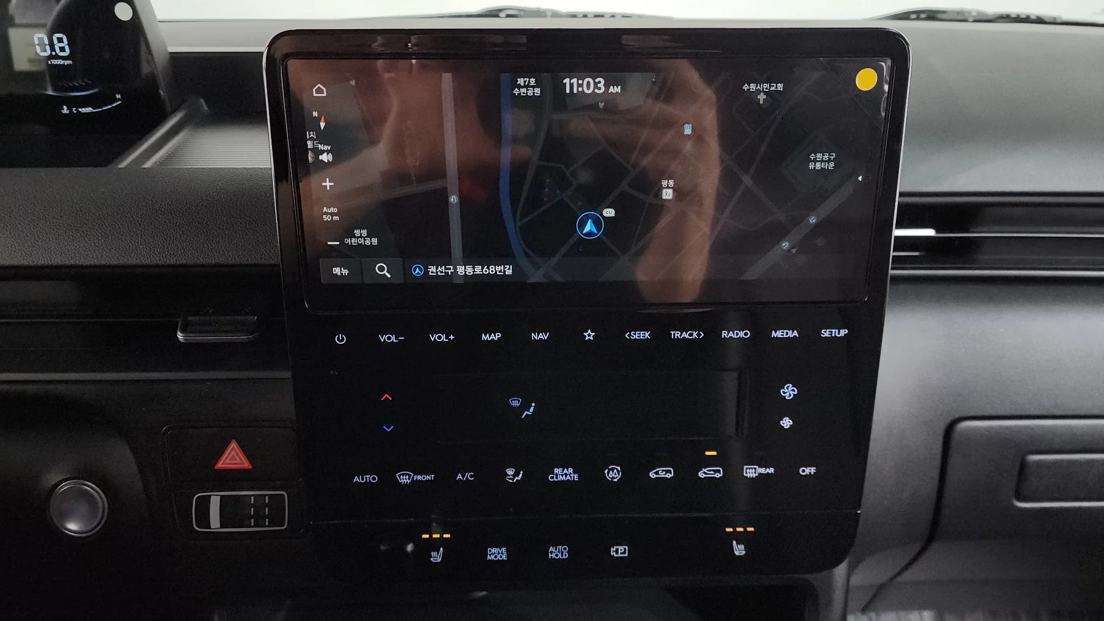 Hyundai Staria Tourer 9-Seater Modern, 2021 г. 91563 км. — фото 16