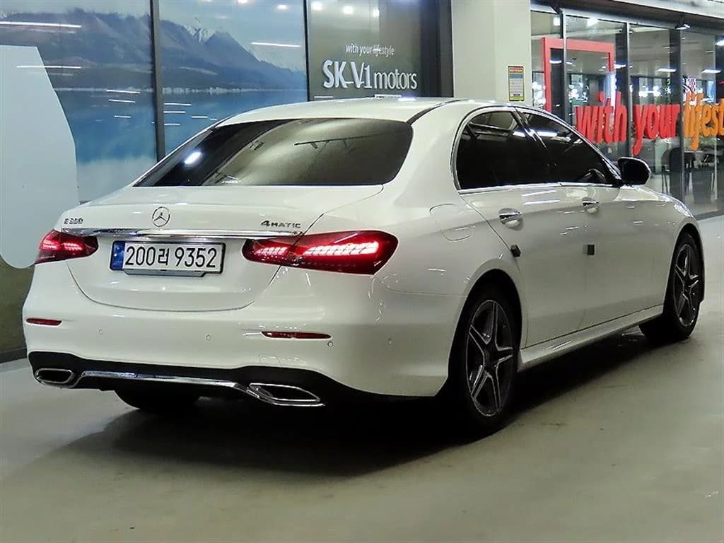 Mercedes-Benz E-Class E250 AMG Line, 2023 г. 26538 км. — фото 4
