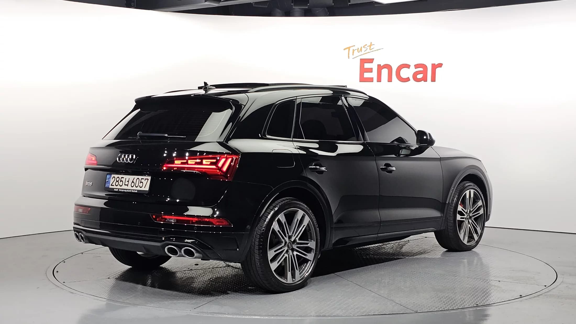 Audi SQ5 3.0 TFSI Quattro, 2022 г. 61612 км. — фото 2