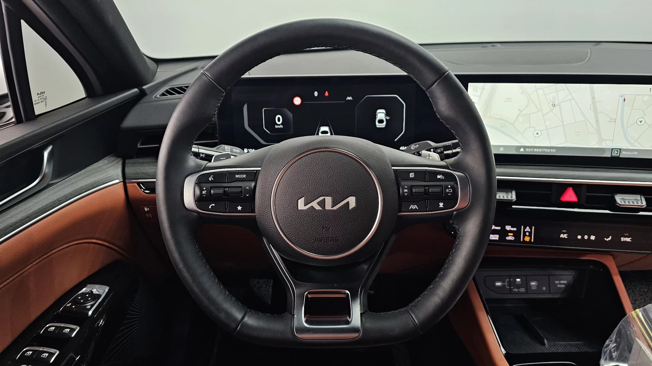 Kia K5 (Киа Оптима) 1.6 Turbo Noblesse, 2024 г. 4951 км. — фото 13