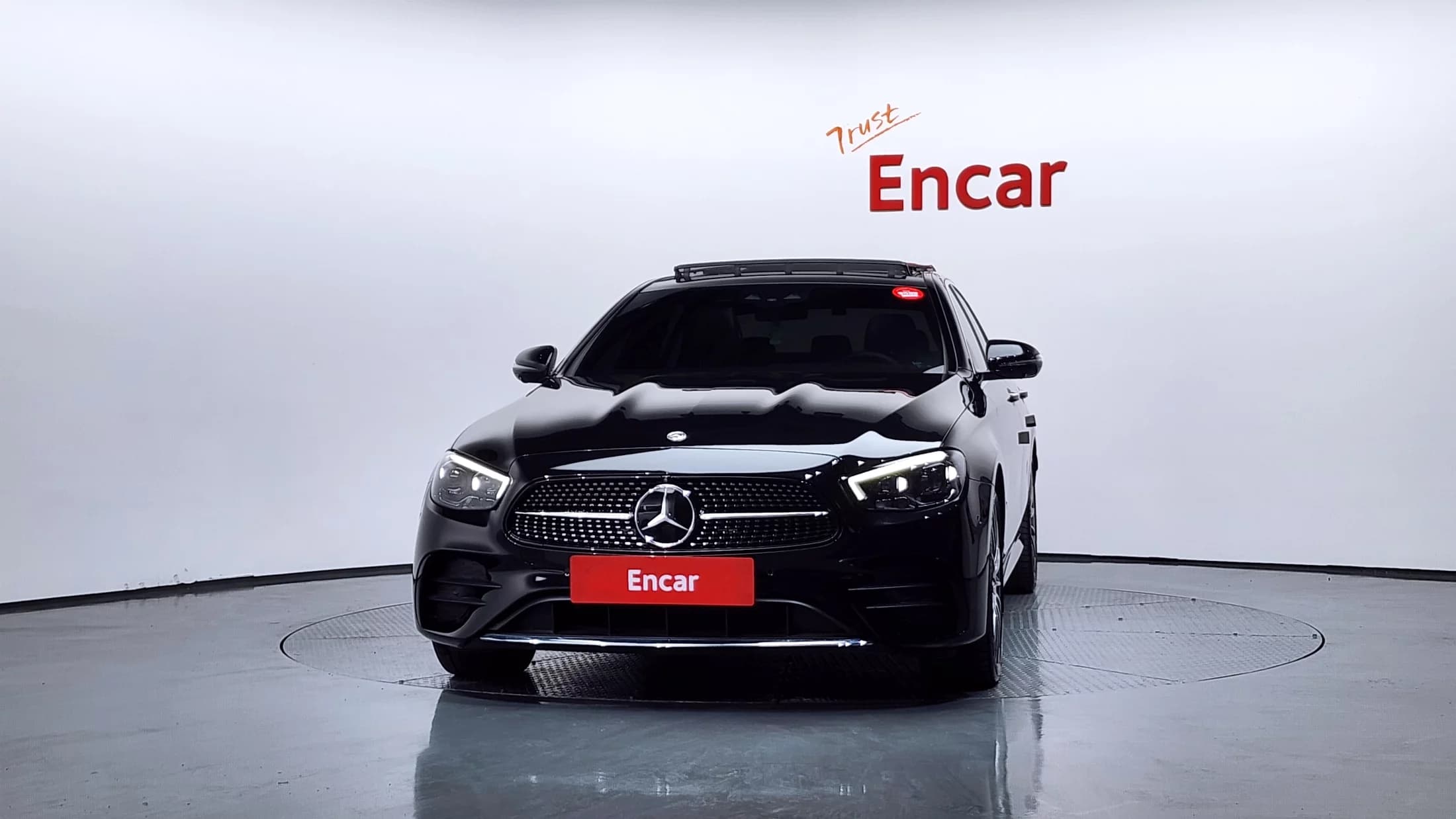 Mercedes-Benz E-Class E350 4MATIC AMG Line, 2022 г. 35709 км. — фото 3