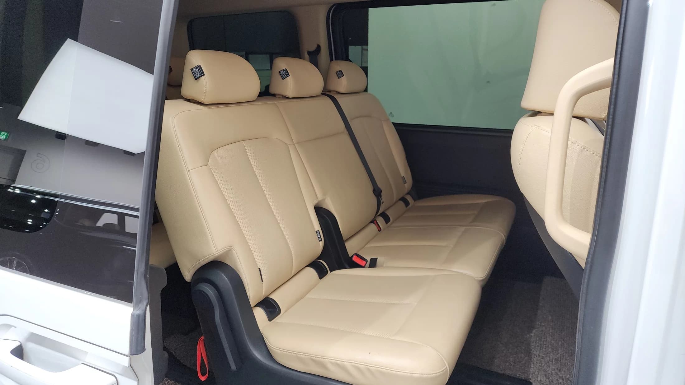 Hyundai Staria 4WD Tourer 9-Seater Modern, 2022 г. 75259 км. — фото 12