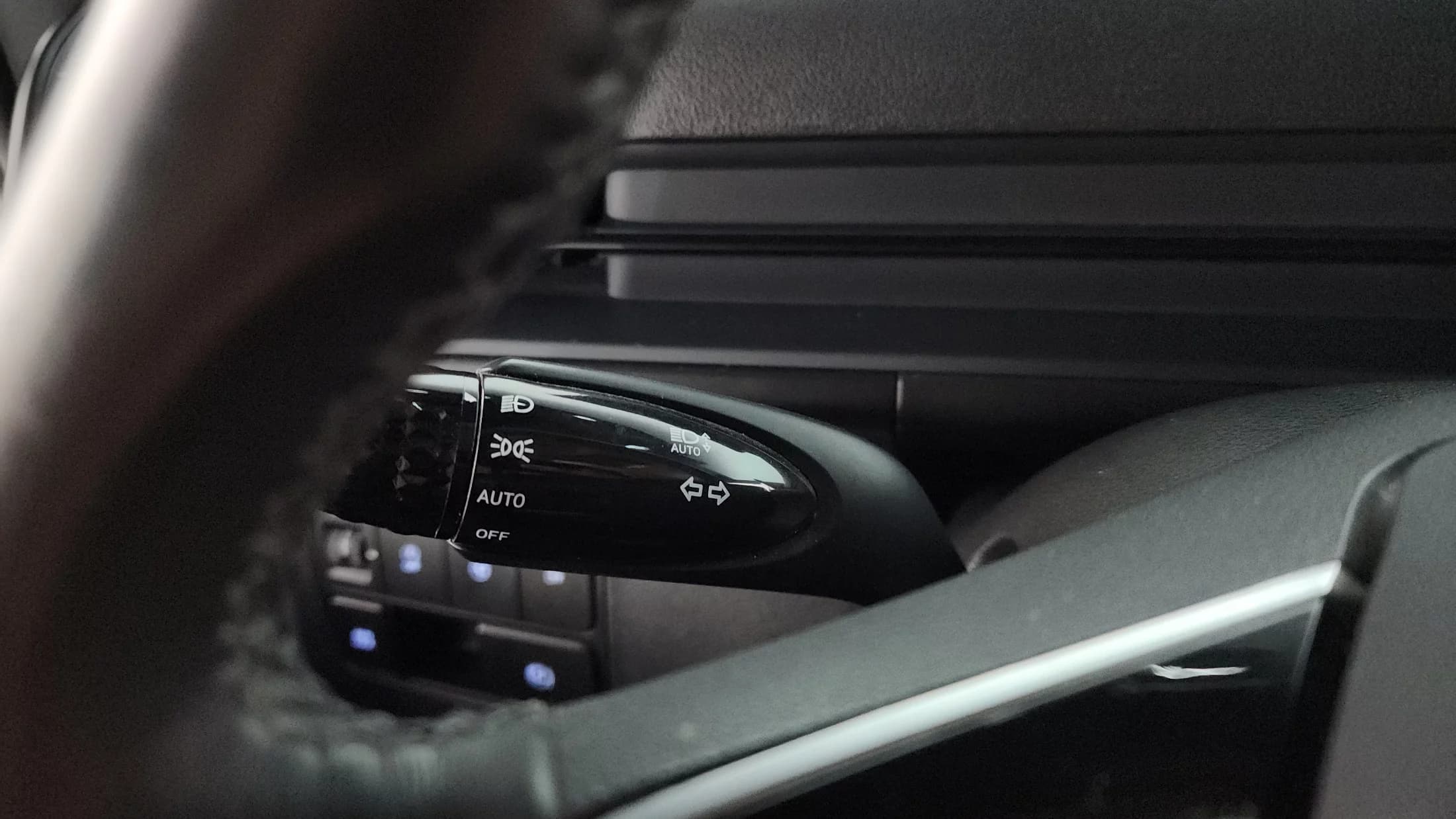 Hyundai Staria 4WD Tourer 9-Seater Modern, 2022 г. 75259 км. — фото 15