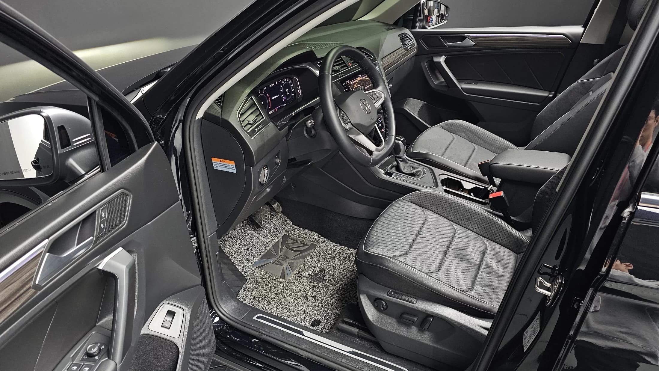 Volkswagen TIGUAN 2.0 TSI Prestige, 2022 г. 37241 км. — фото 11