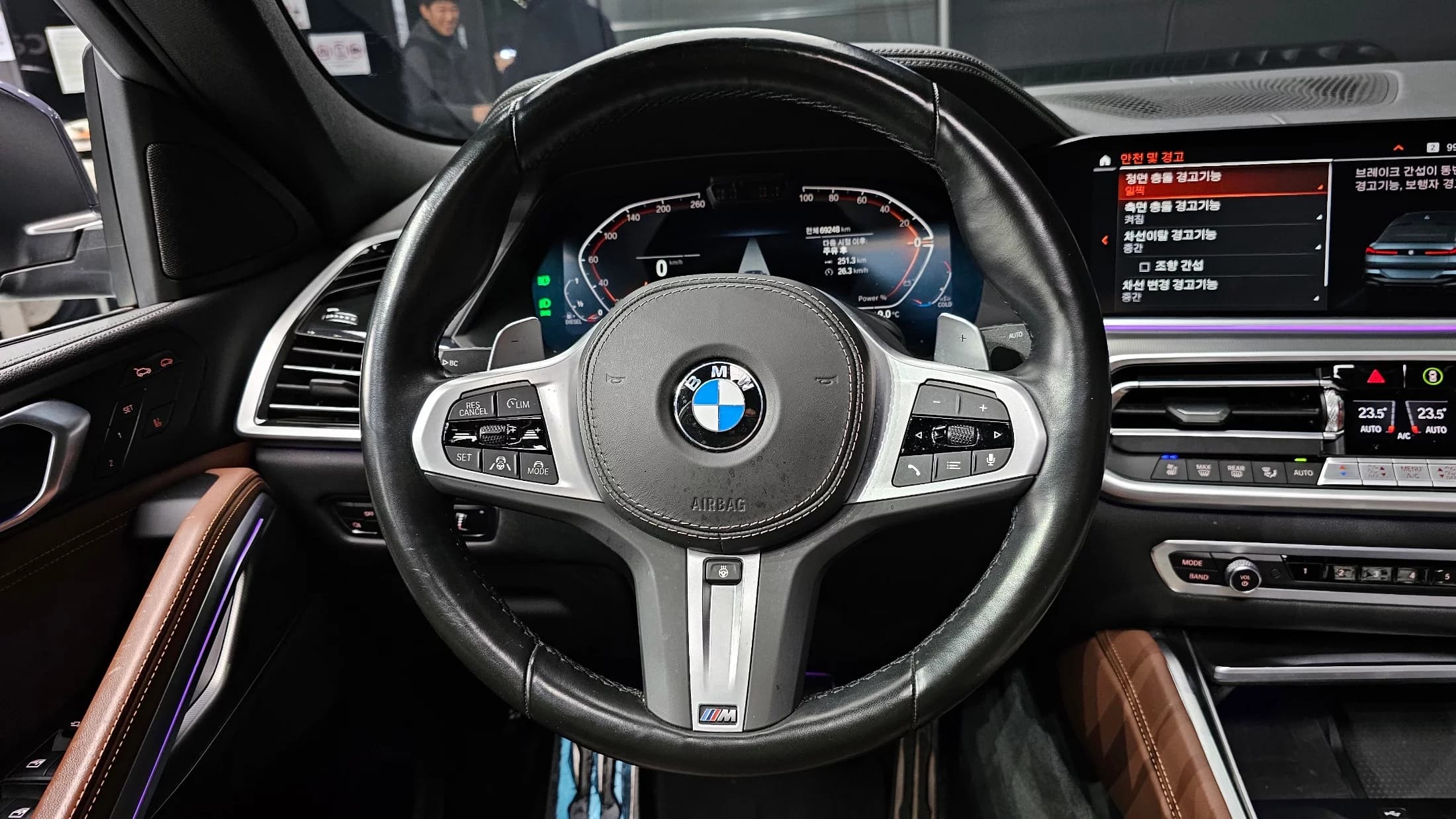 BMW X6 xDrive30d M Sport, 2022 г. 69395 км. — фото 13